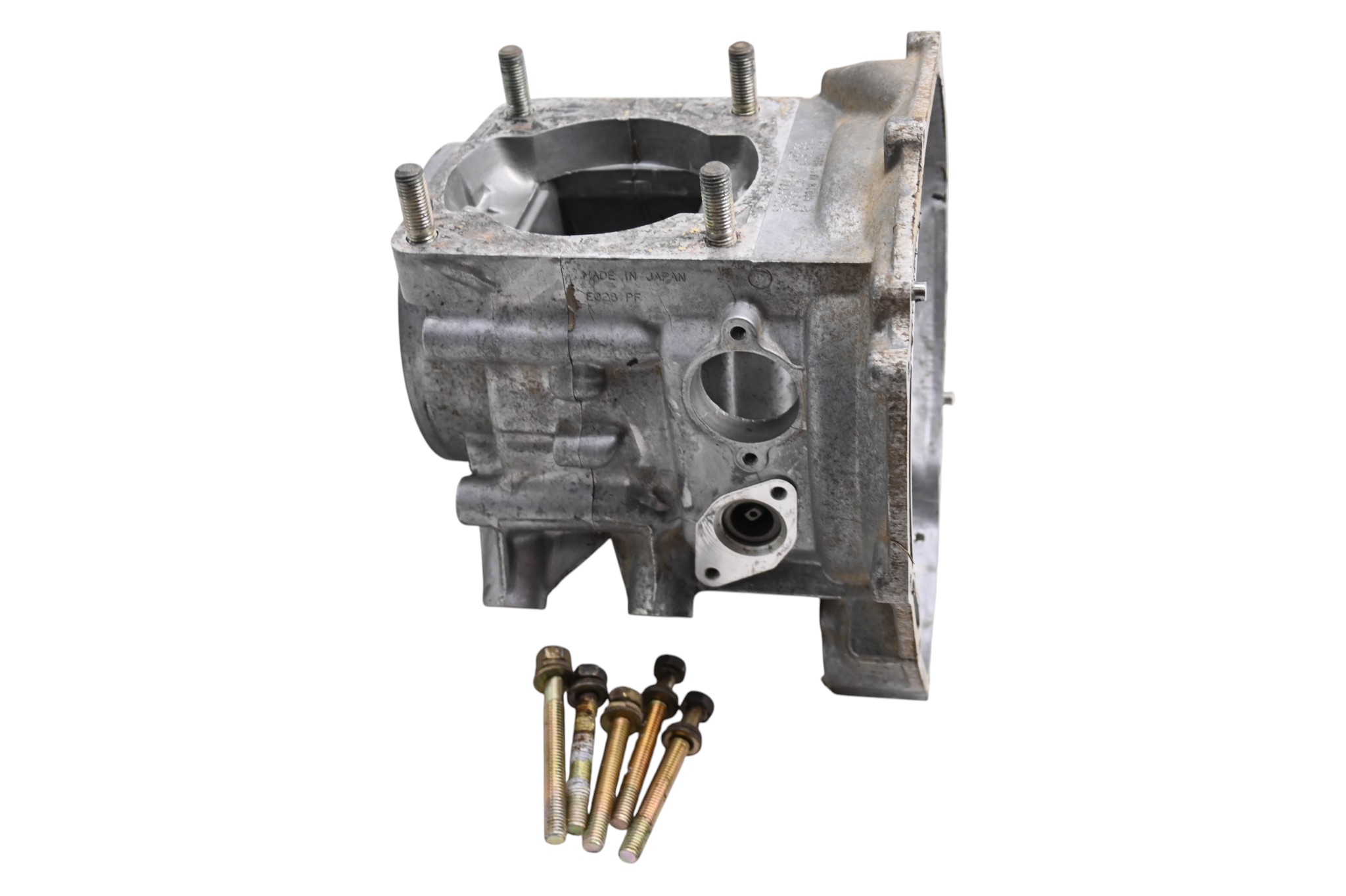 99 Polaris Xplorer 300 4x4 Crankcase Center Crank Case