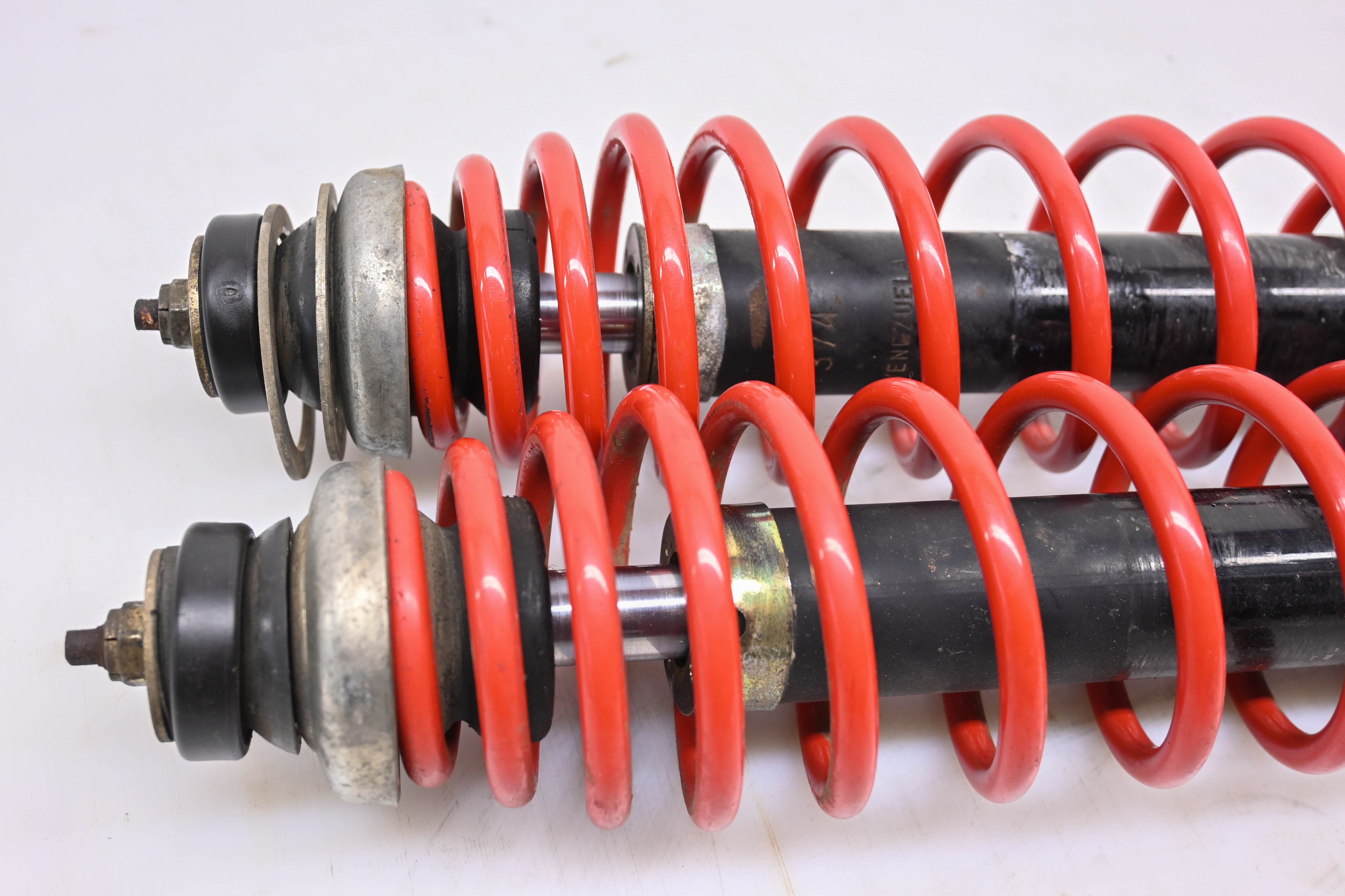 99 Polaris Xplorer 300 4x4 Front Shocks
