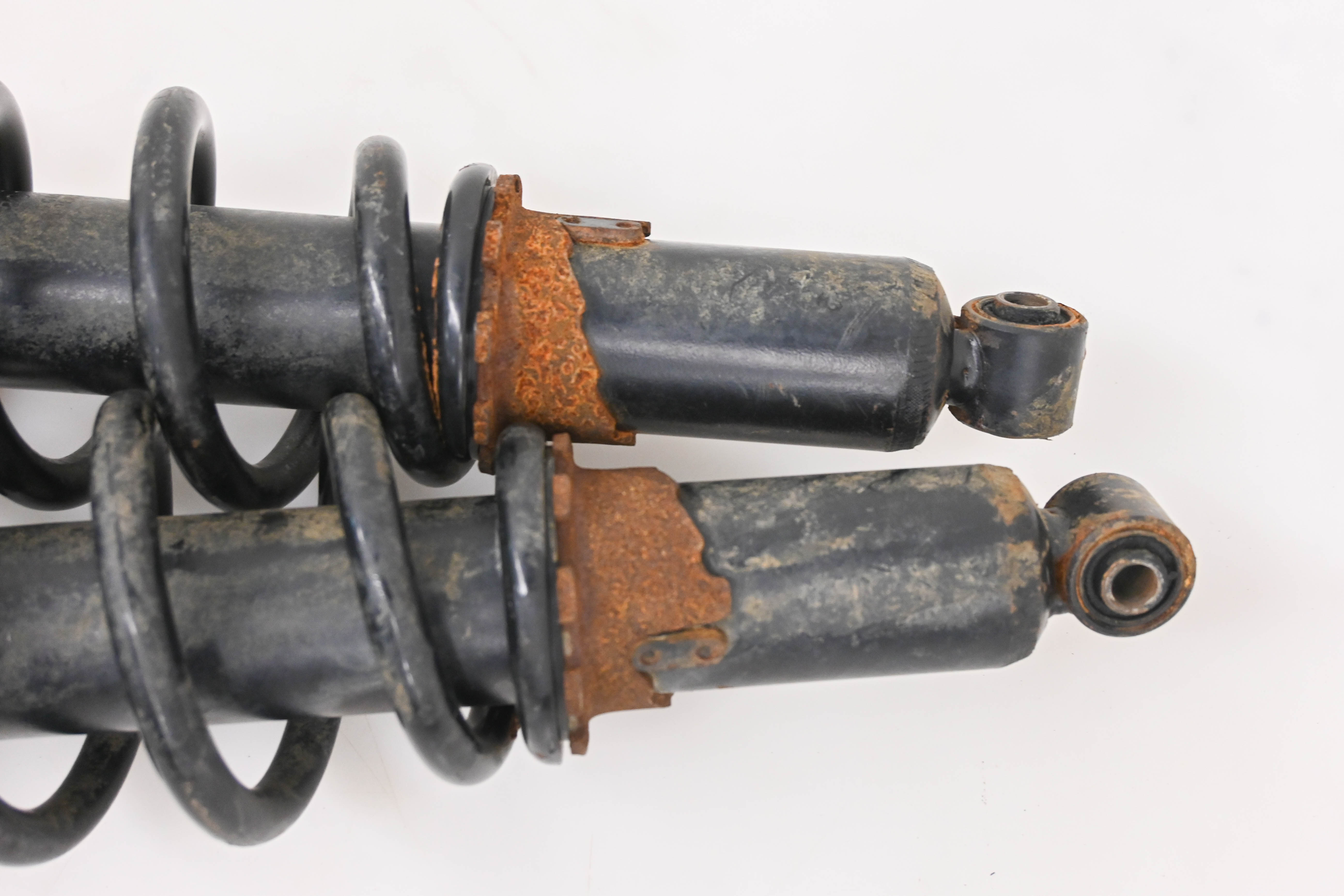 23 Can-Am Defender Max HD7 Front Shocks