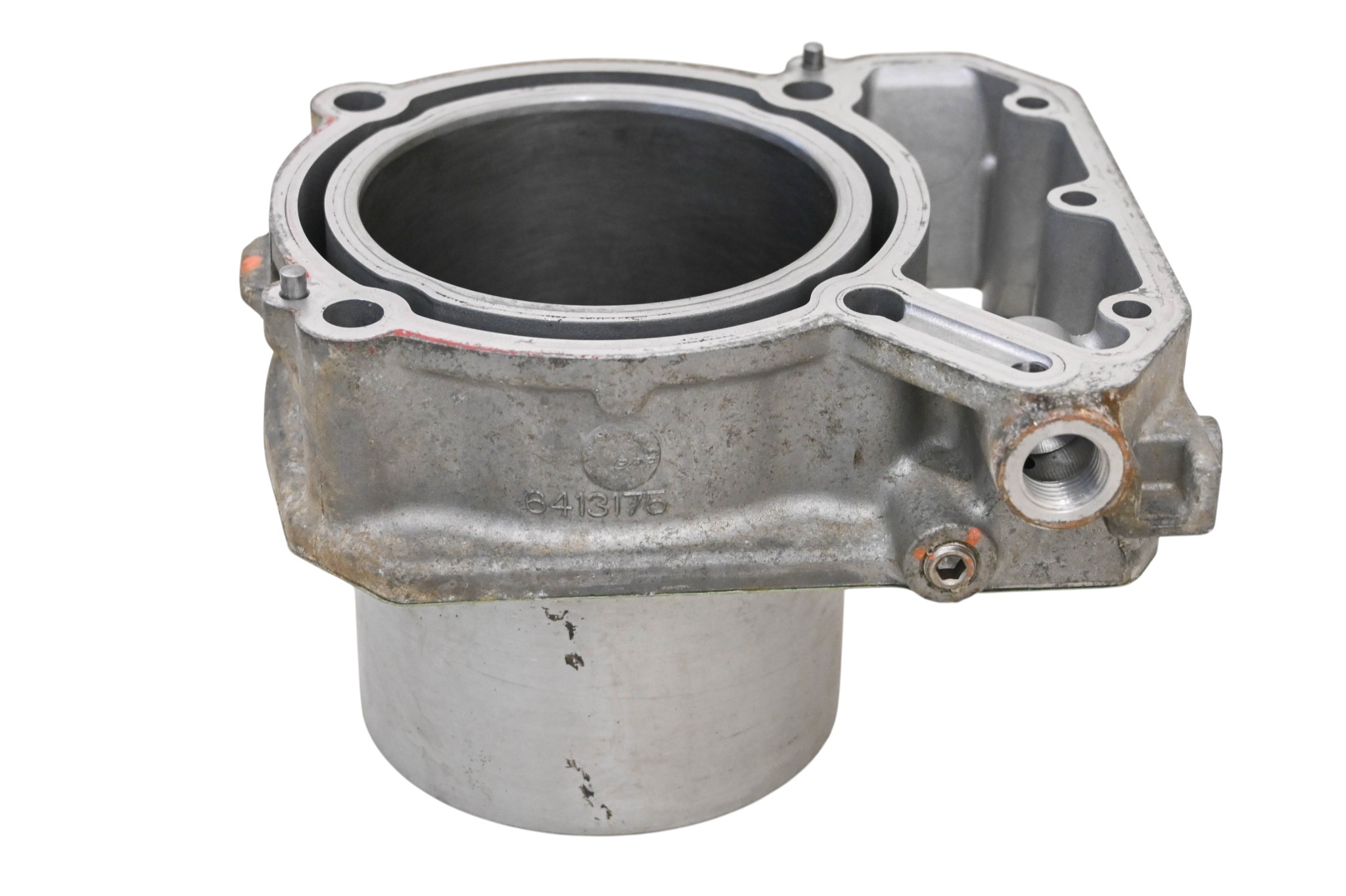 23 Can-Am Defender Max HD7 Cylinder