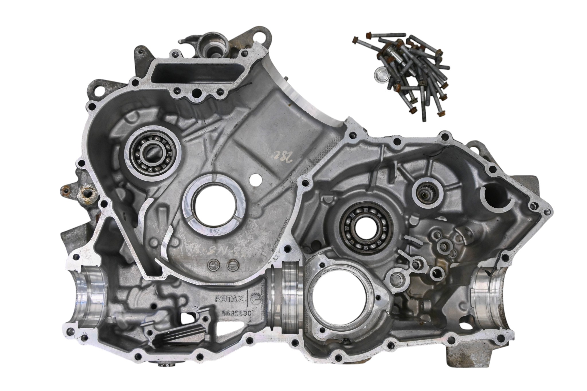 23 Can-Am Defender Max HD7 Right Side Crankcase Center Crank Case Half