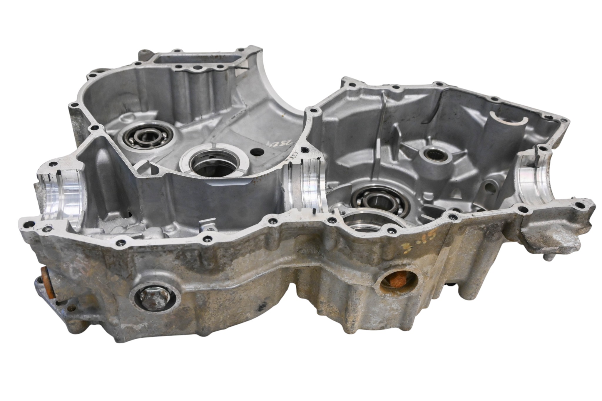 23 Can-Am Defender Max HD7 Right Side Crankcase Center Crank Case Half
