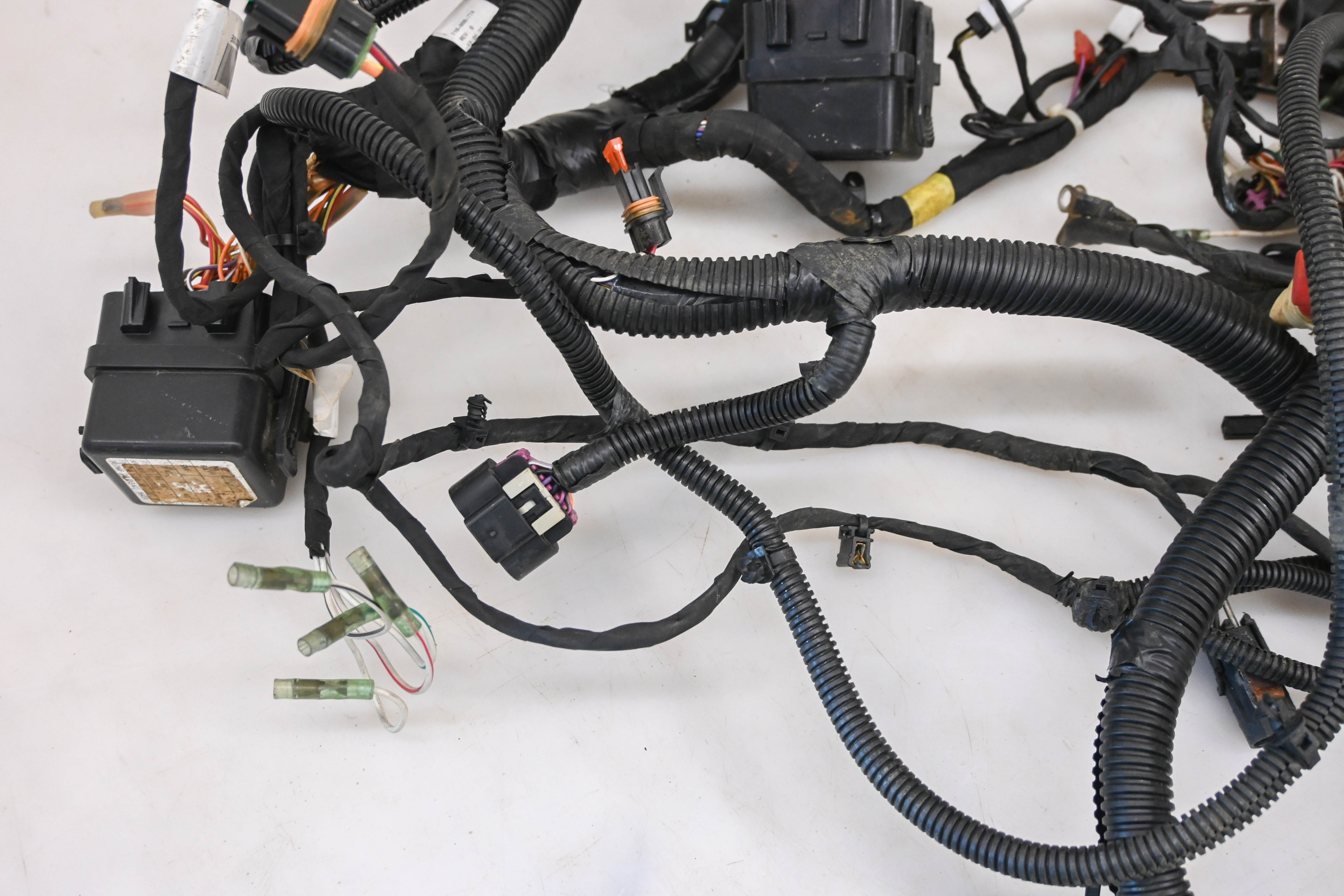 23 Can-Am Defender Max HD7 Main Engine Wire Harness Electrical Wiring