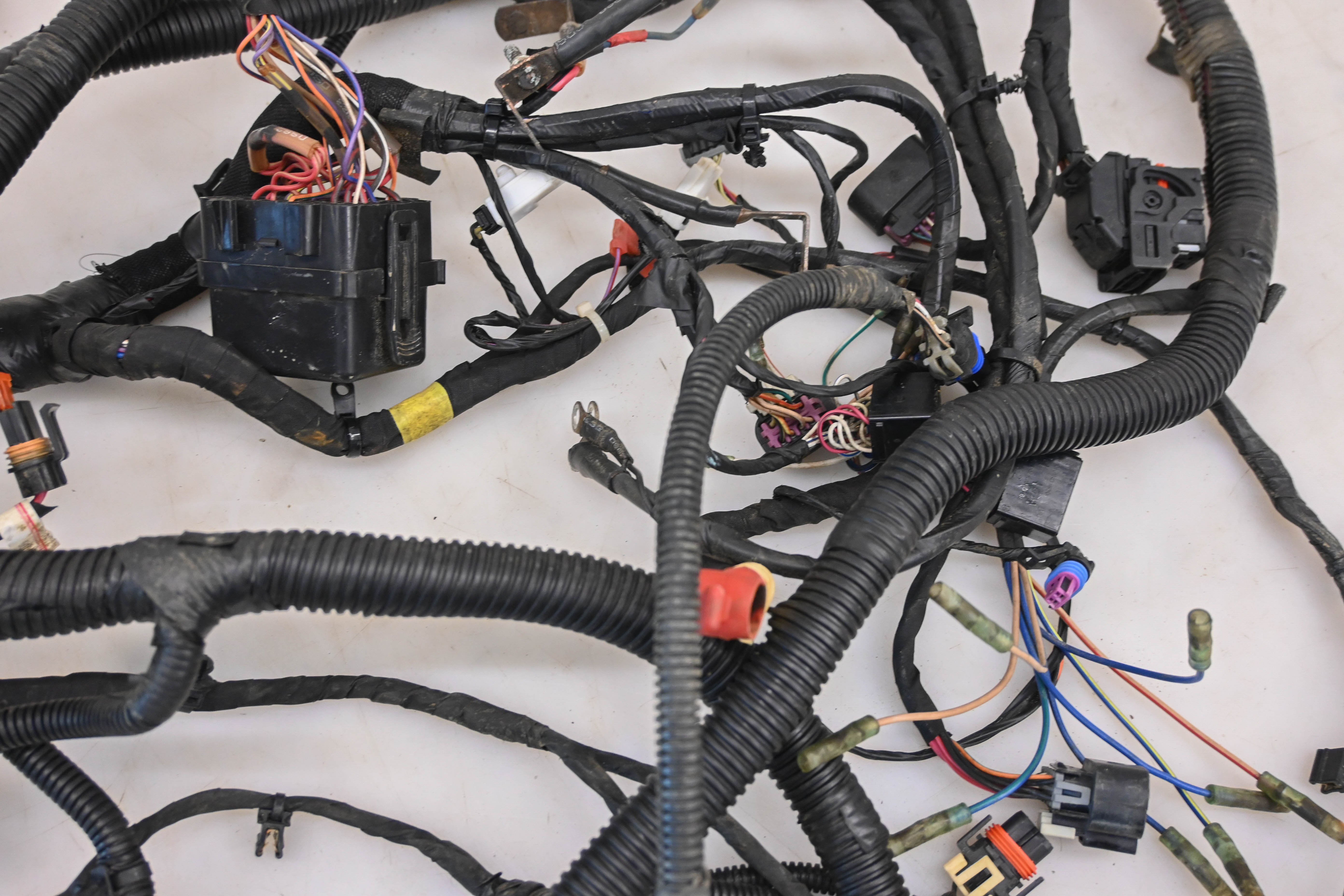 23 Can-Am Defender Max HD7 Main Engine Wire Harness Electrical Wiring