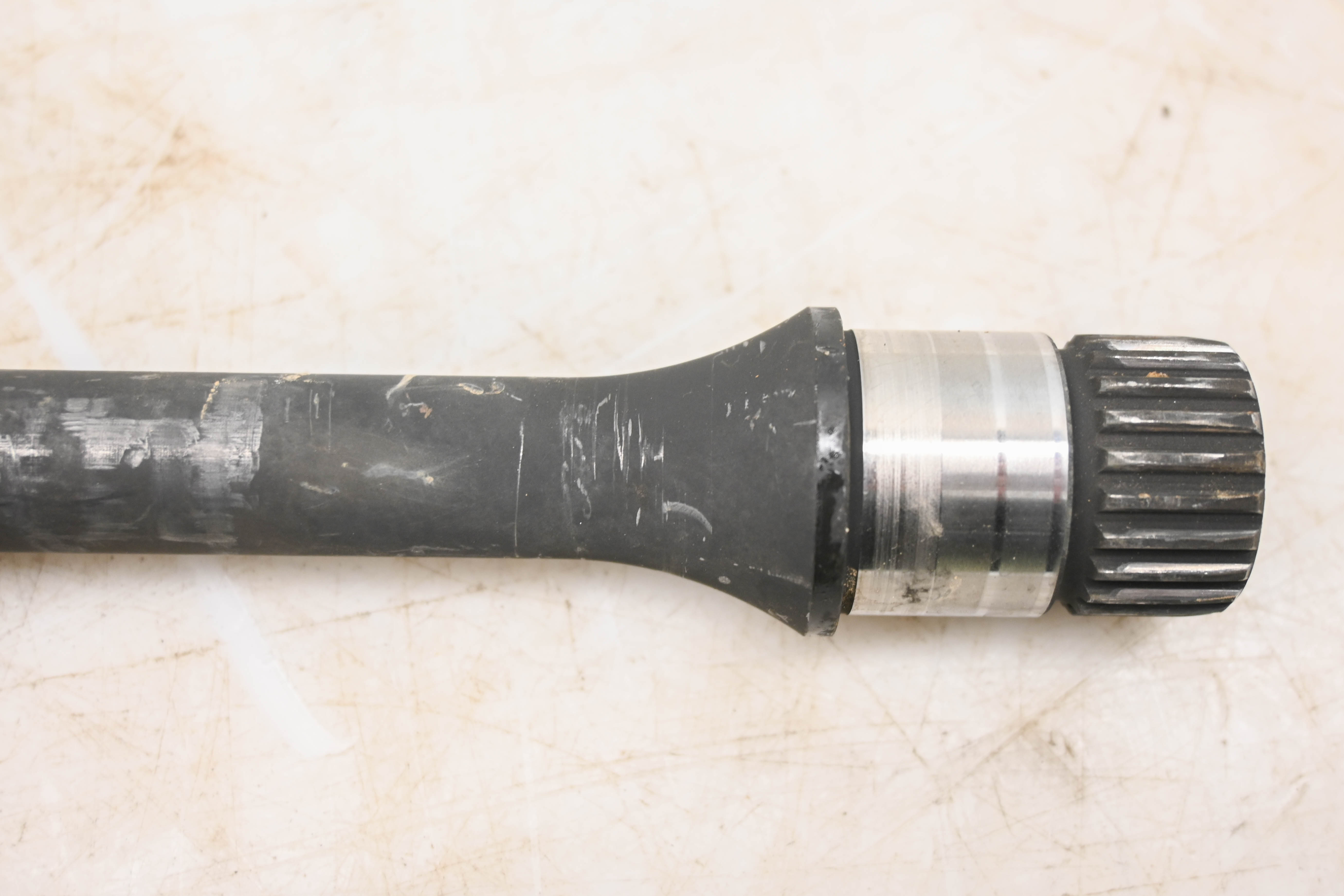 18 Can-Am Outlander Max 650 XT 4x4 Middle Drive Shaft