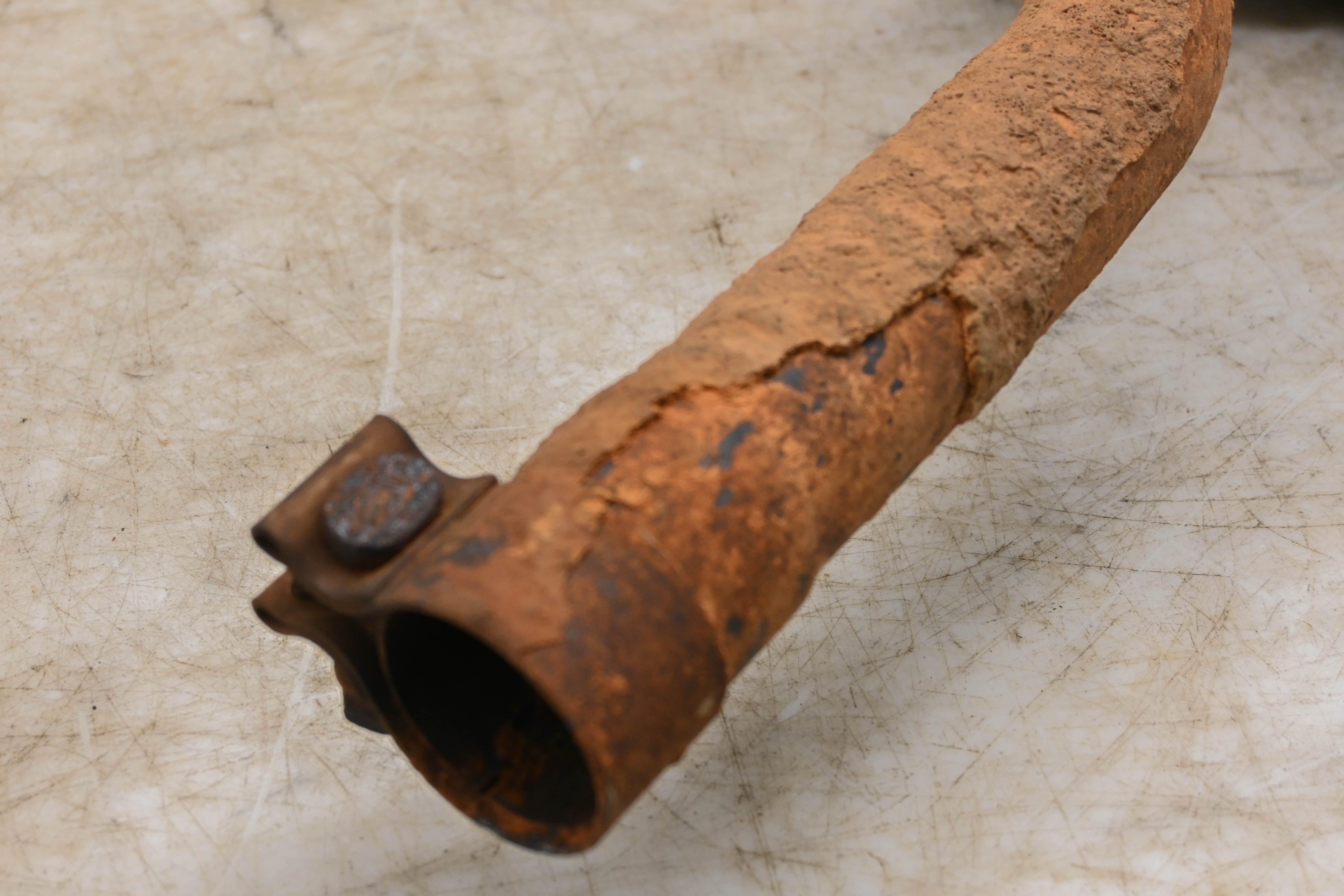 18 Can-Am Outlander Max 650 XT 4x4 Muffler Exhaust Pipe