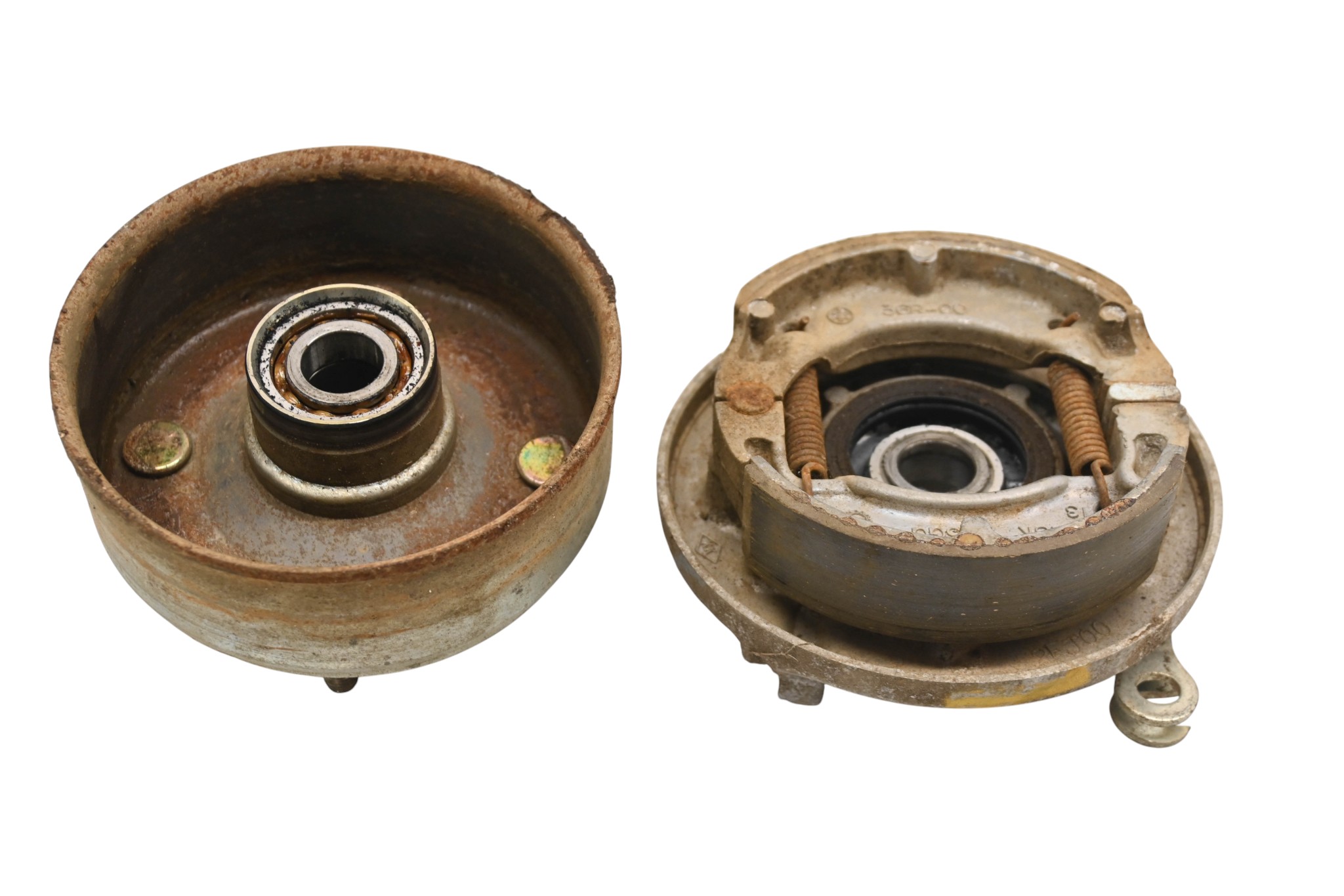87 Yamaha Champ 100 Front Left Brake Drum Assembly YFM100