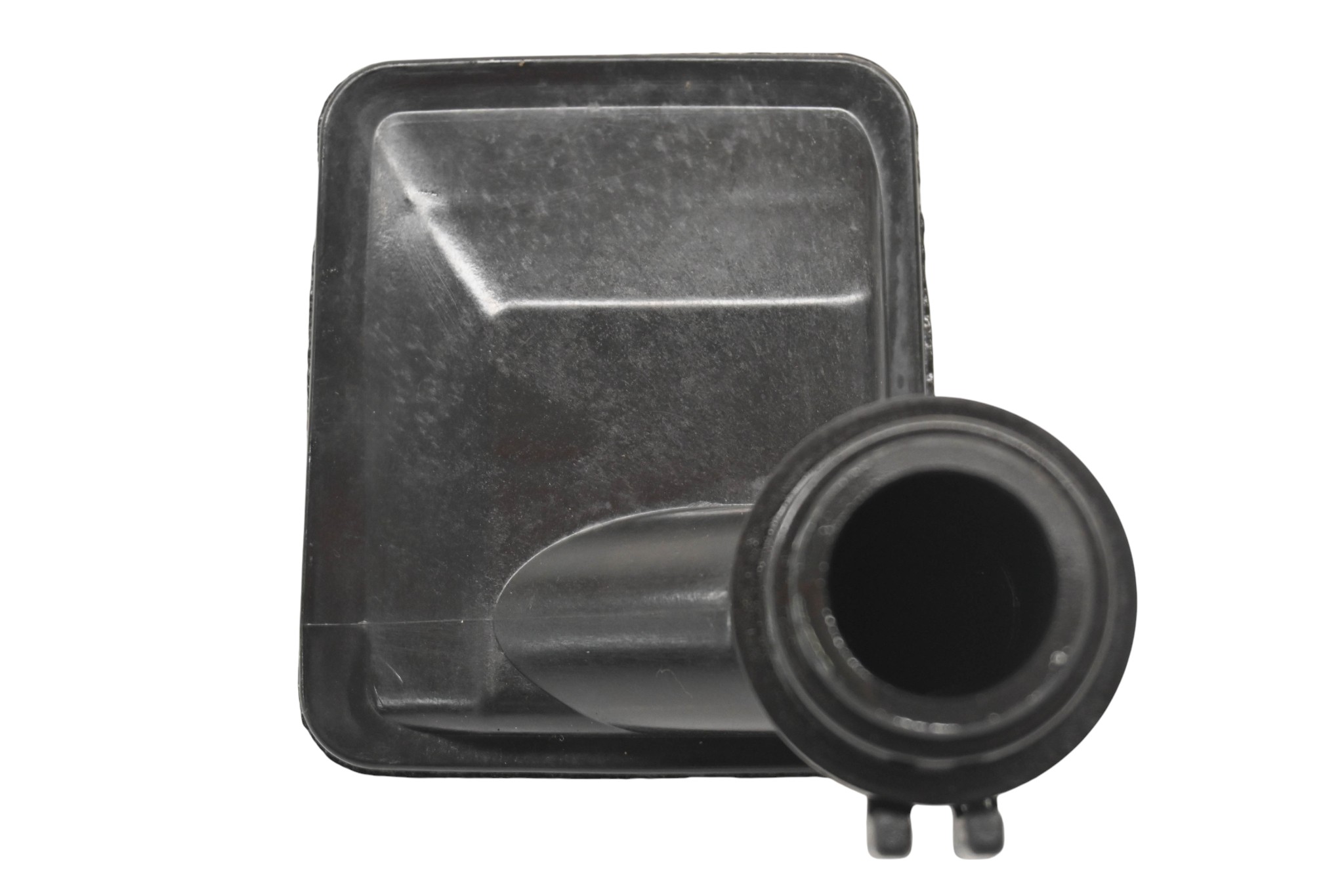15 Yamaha YZF R3 Oil Strainer Housing