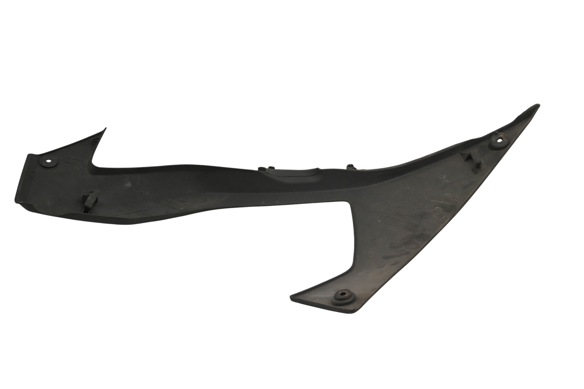15 Yamaha YZF R3 Lower Left Cover Under
