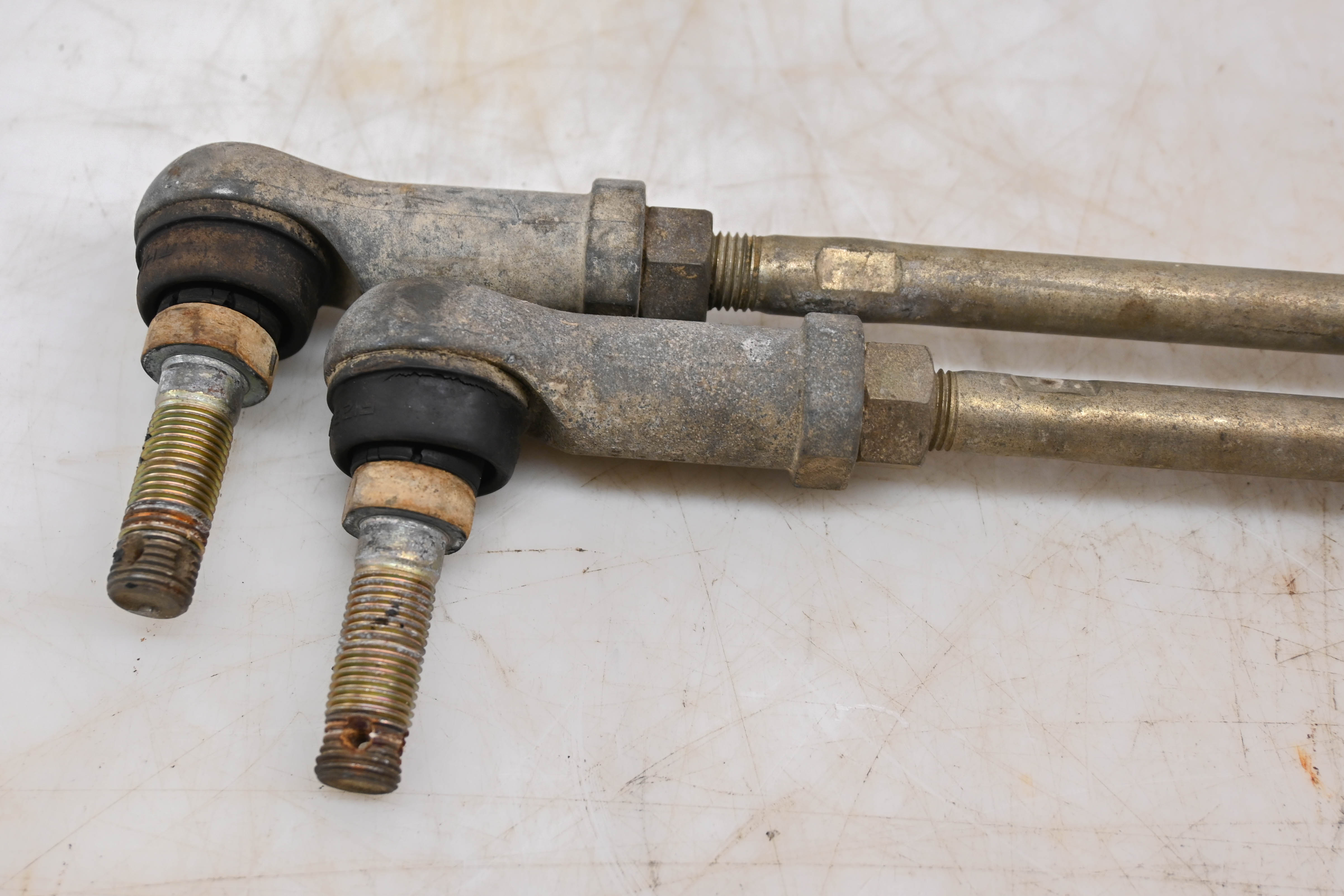 04 Can-Am Outlander 330 4x4 Tie Rods & Ends Bombardier