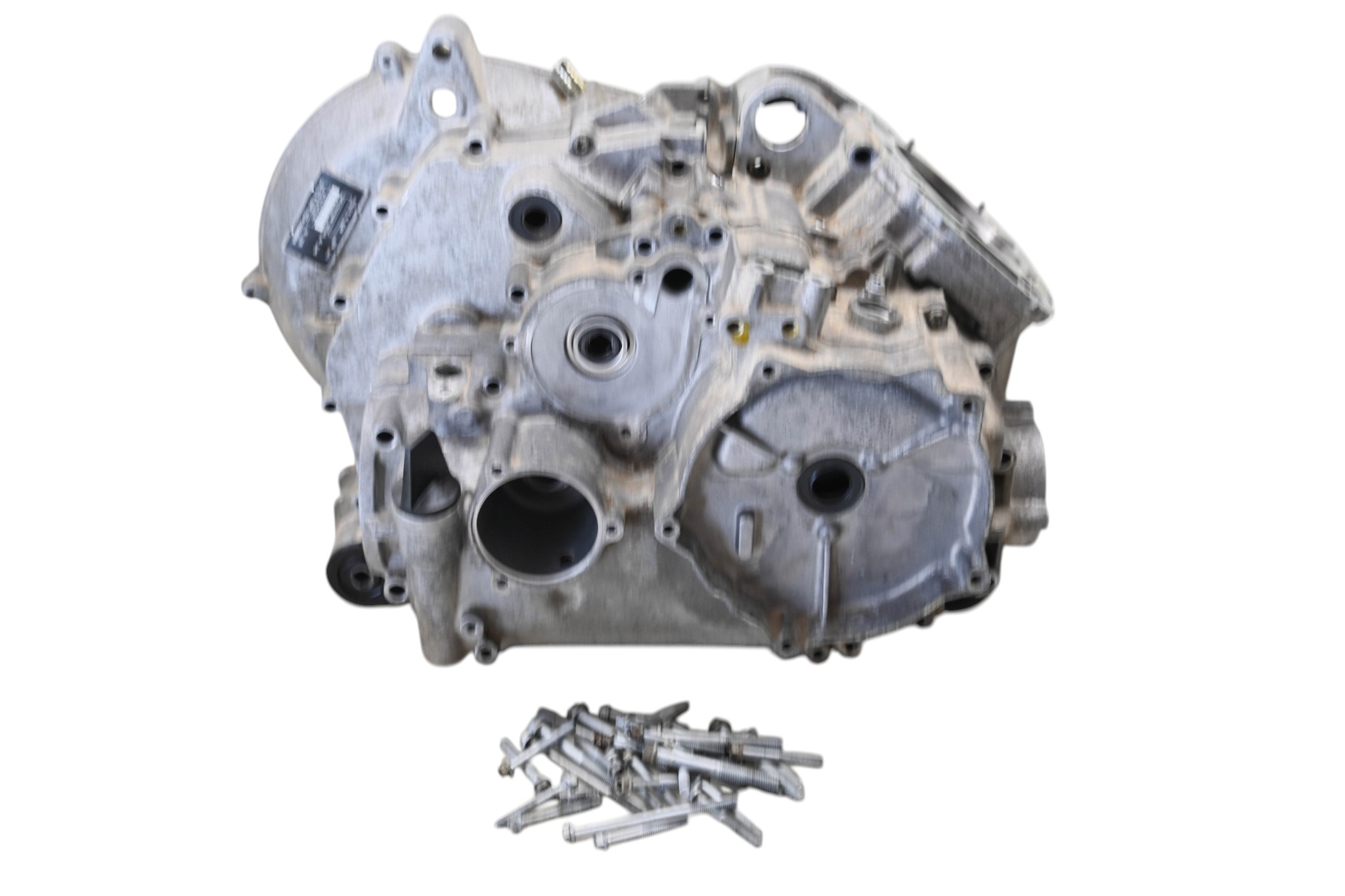05 Can-Am Outlander 400 XT 4x4 Crankcase Center Crank Case Bombardier