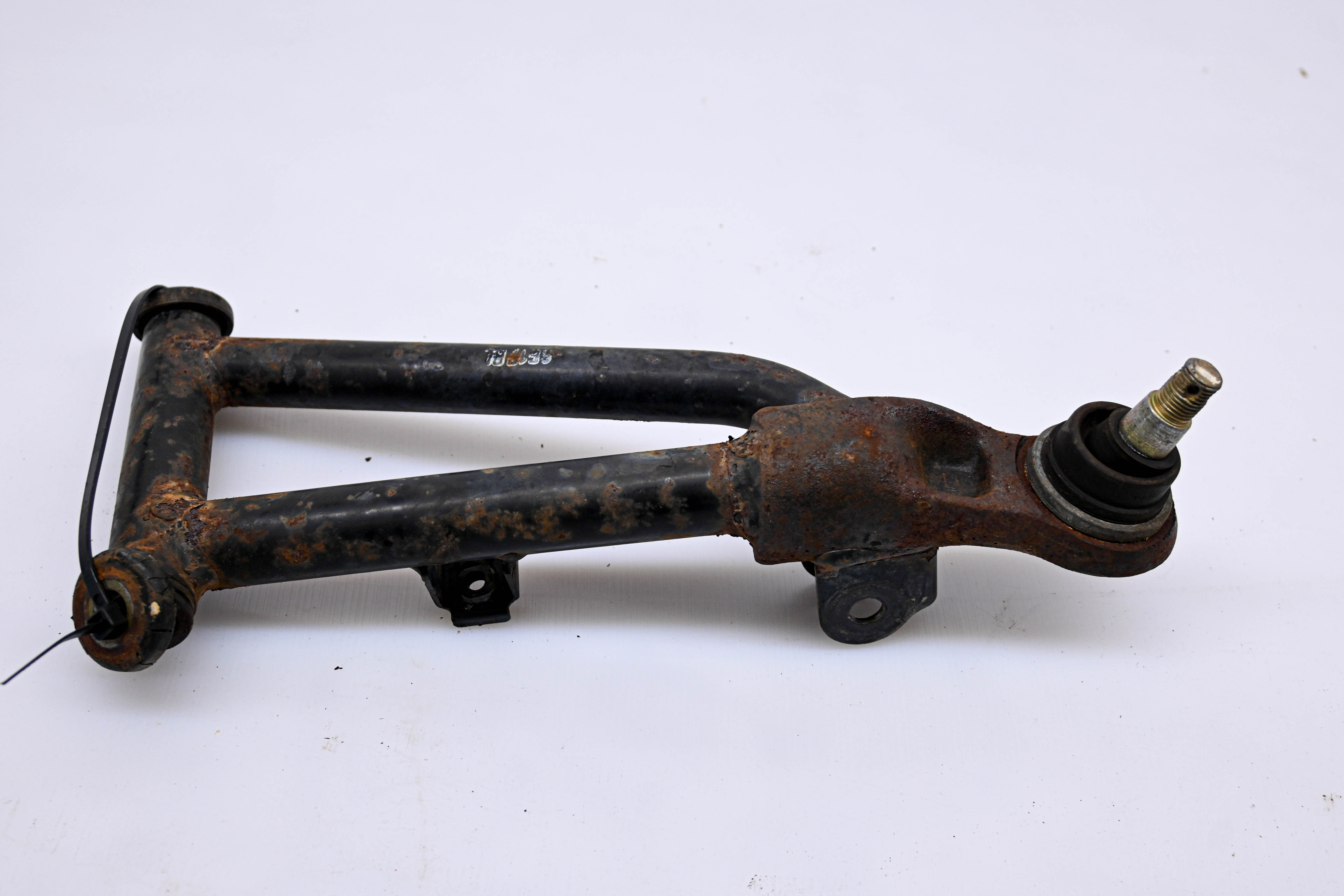 03 Honda Rubicon 500 4x4 Front Upper Left A-Arm TRX500FA