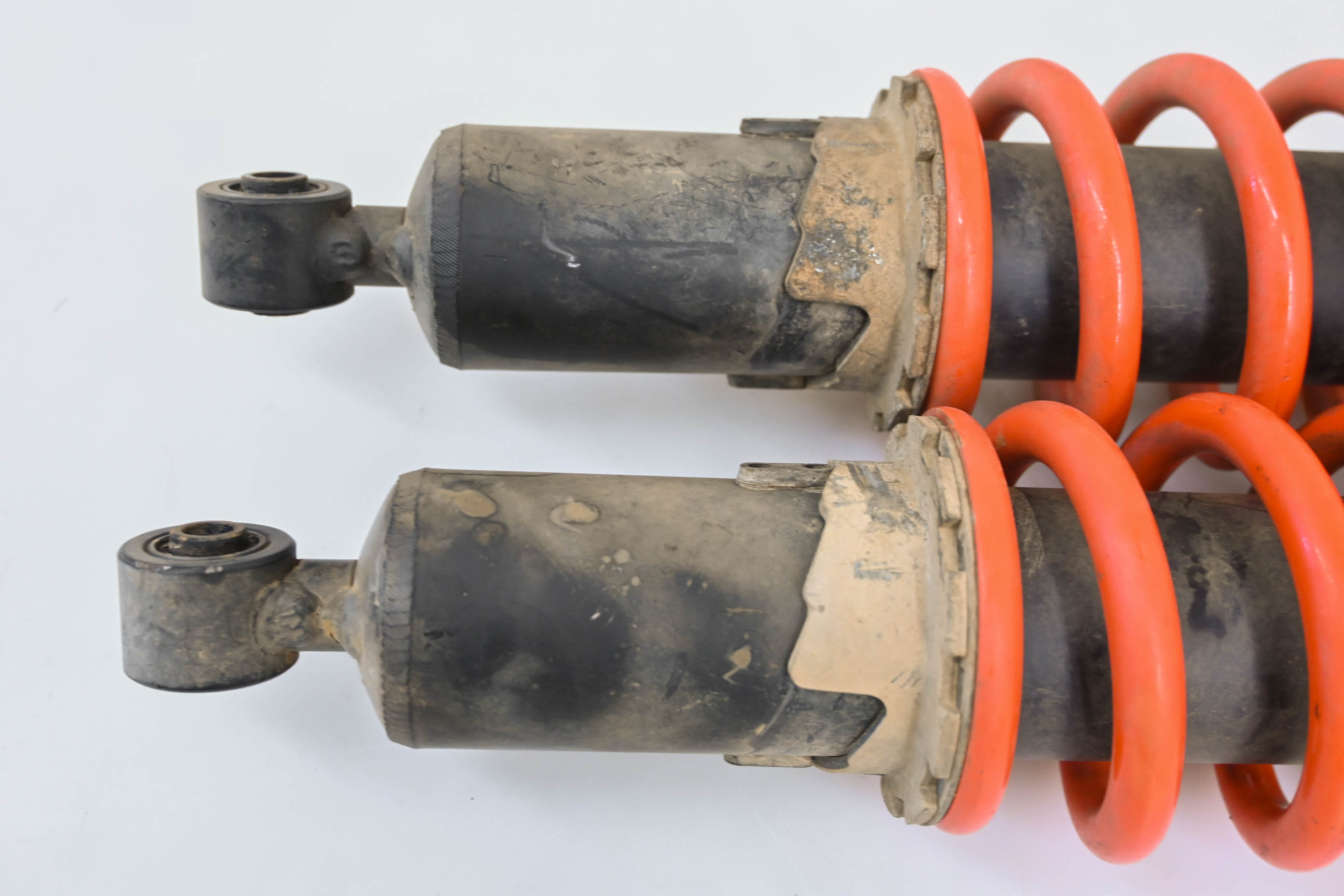 18 Can-Am Commander Max 1000 XT Rear Shocks Suspension Left & Right