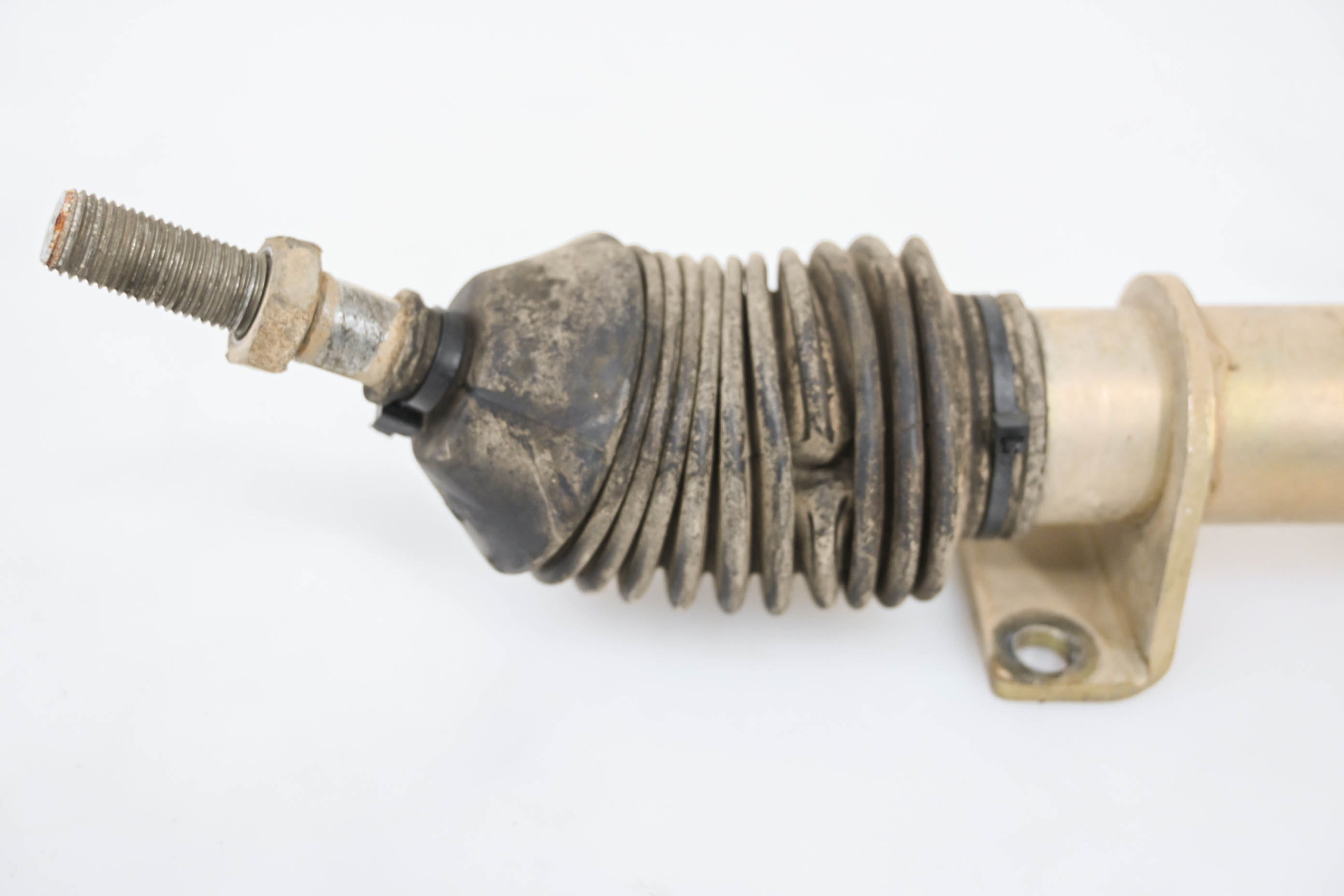 18 Can-Am Commander Max 1000 XT Steering Rack & Pinion