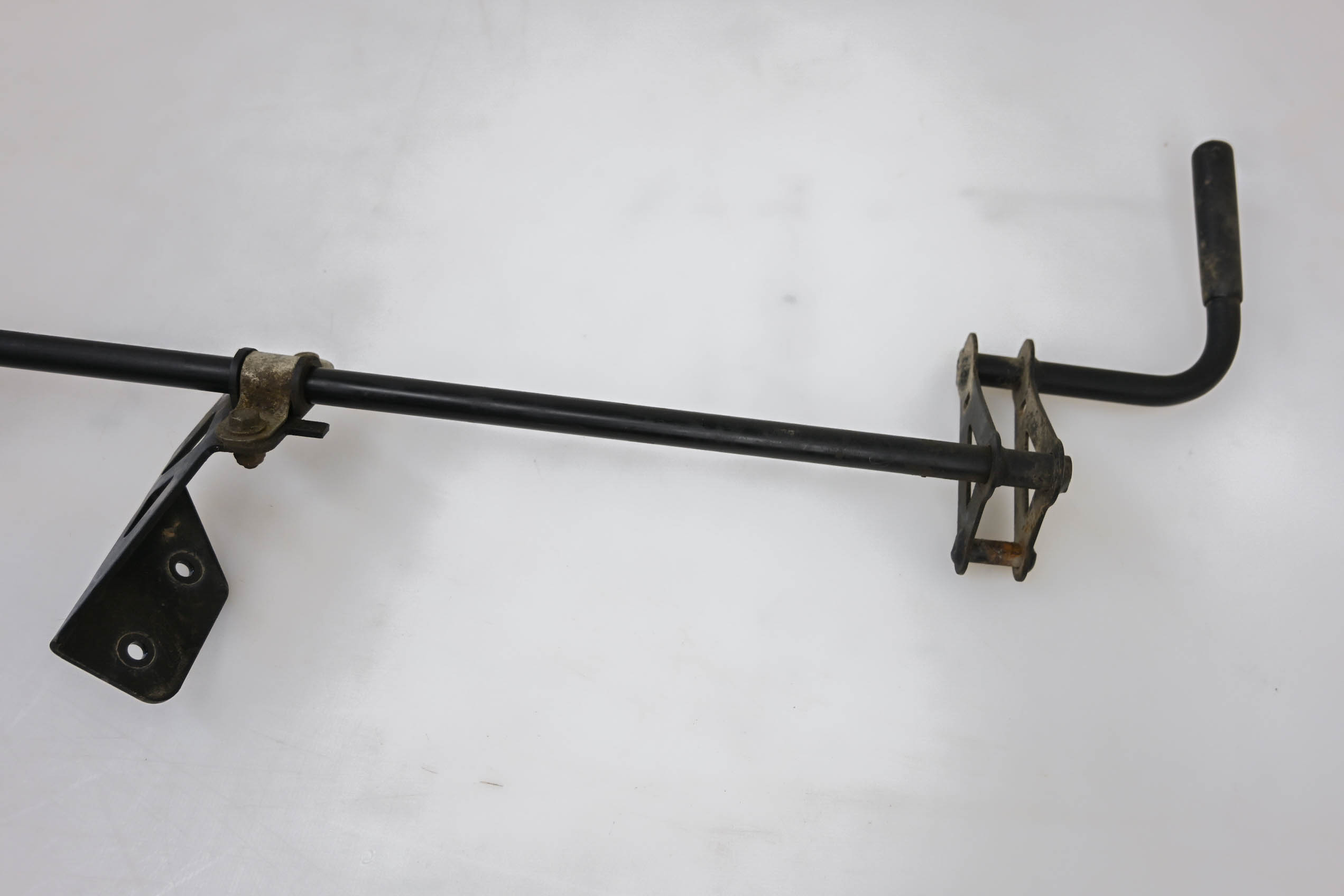 18 Can-Am Commander Max 1000 XT Utility Bed Latch