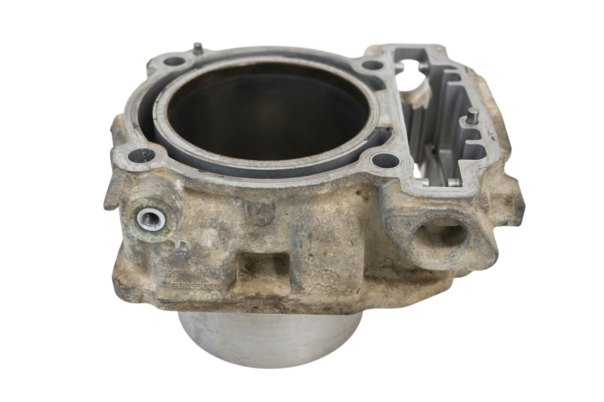 18 Can-Am Commander Max 1000 XT Rear Cylinder