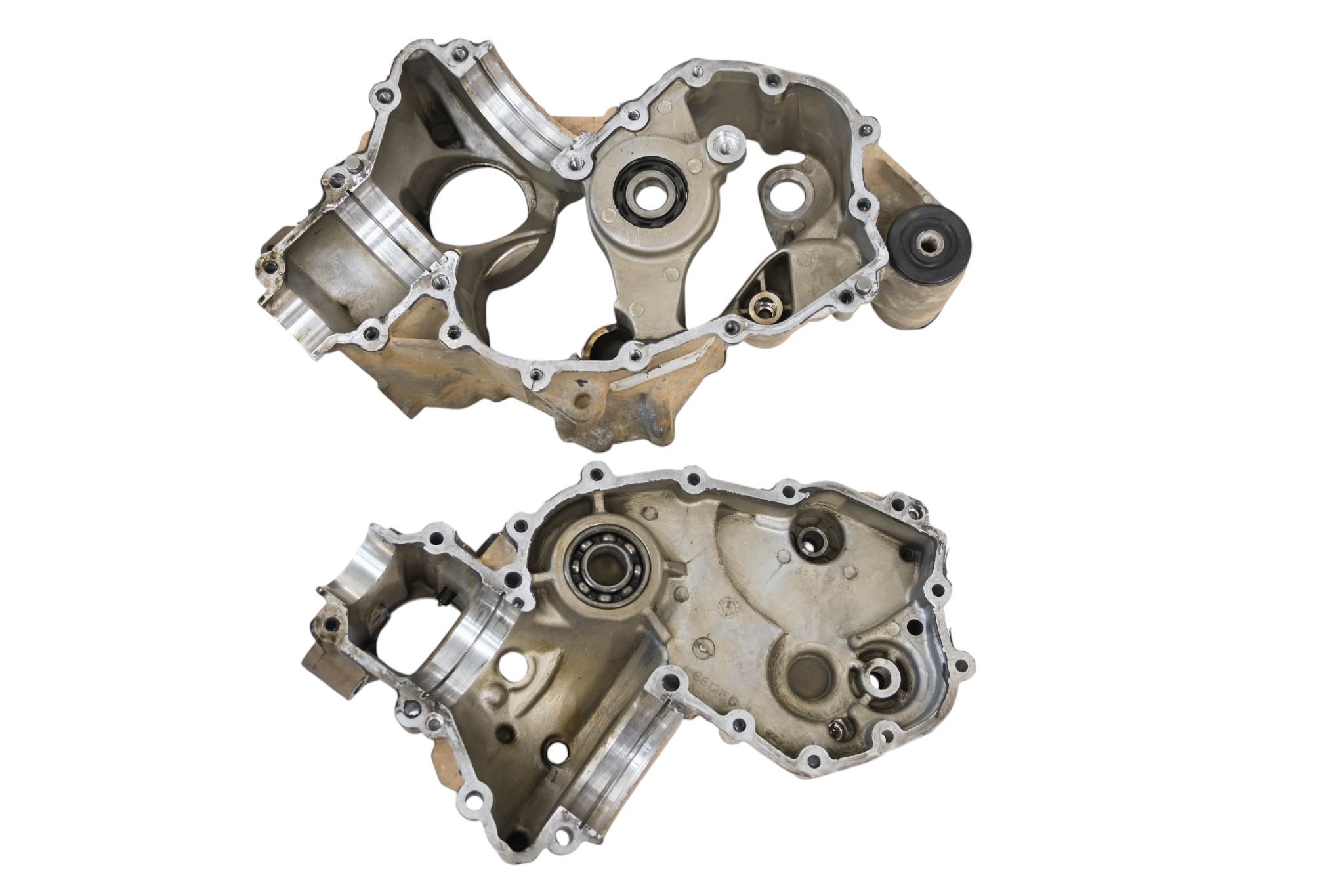 18 Can-Am Commander Max 1000 XT Transmission Gear Case Housing