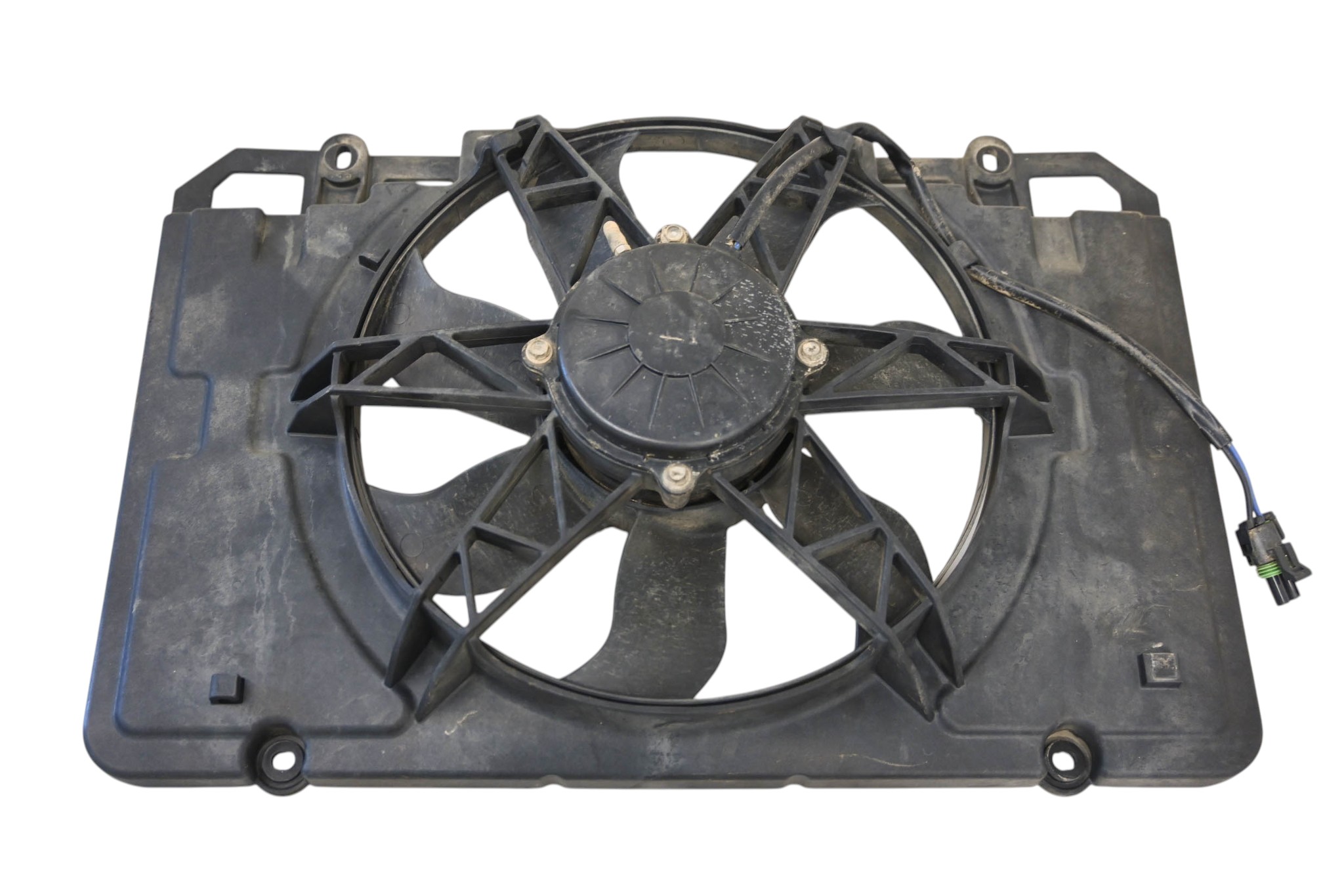 18 Can-Am Commander Max 1000 XT Radiator Fan