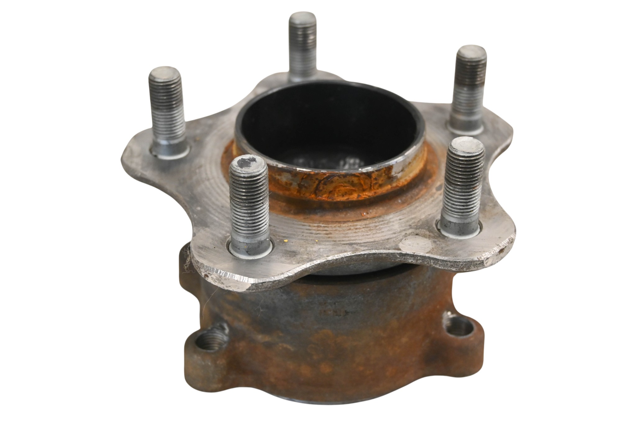 16 Polaris Slingshot SL Front Wheel Hub Left Or Right