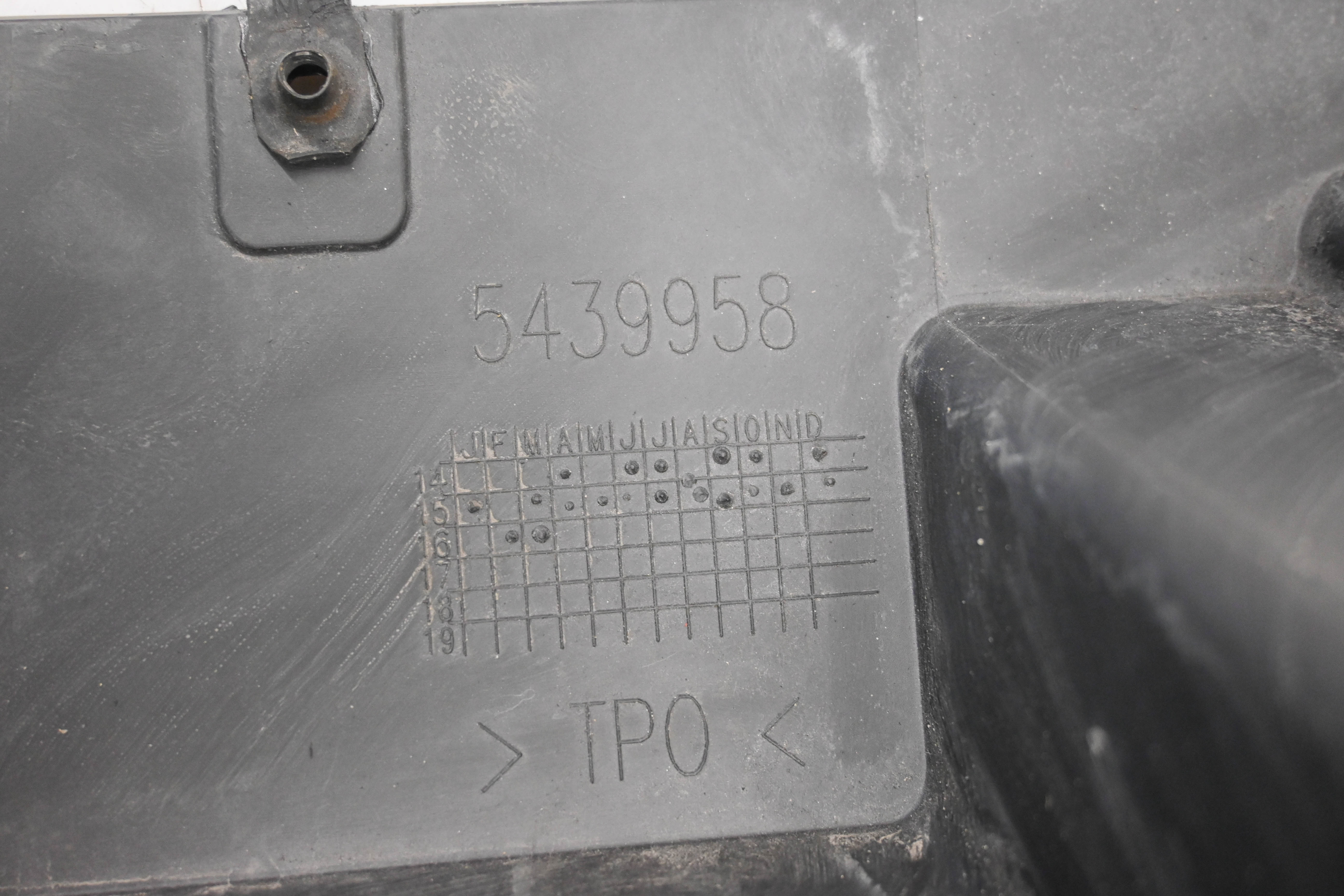 16 Polaris Slingshot SL Left Rear Storage Box
