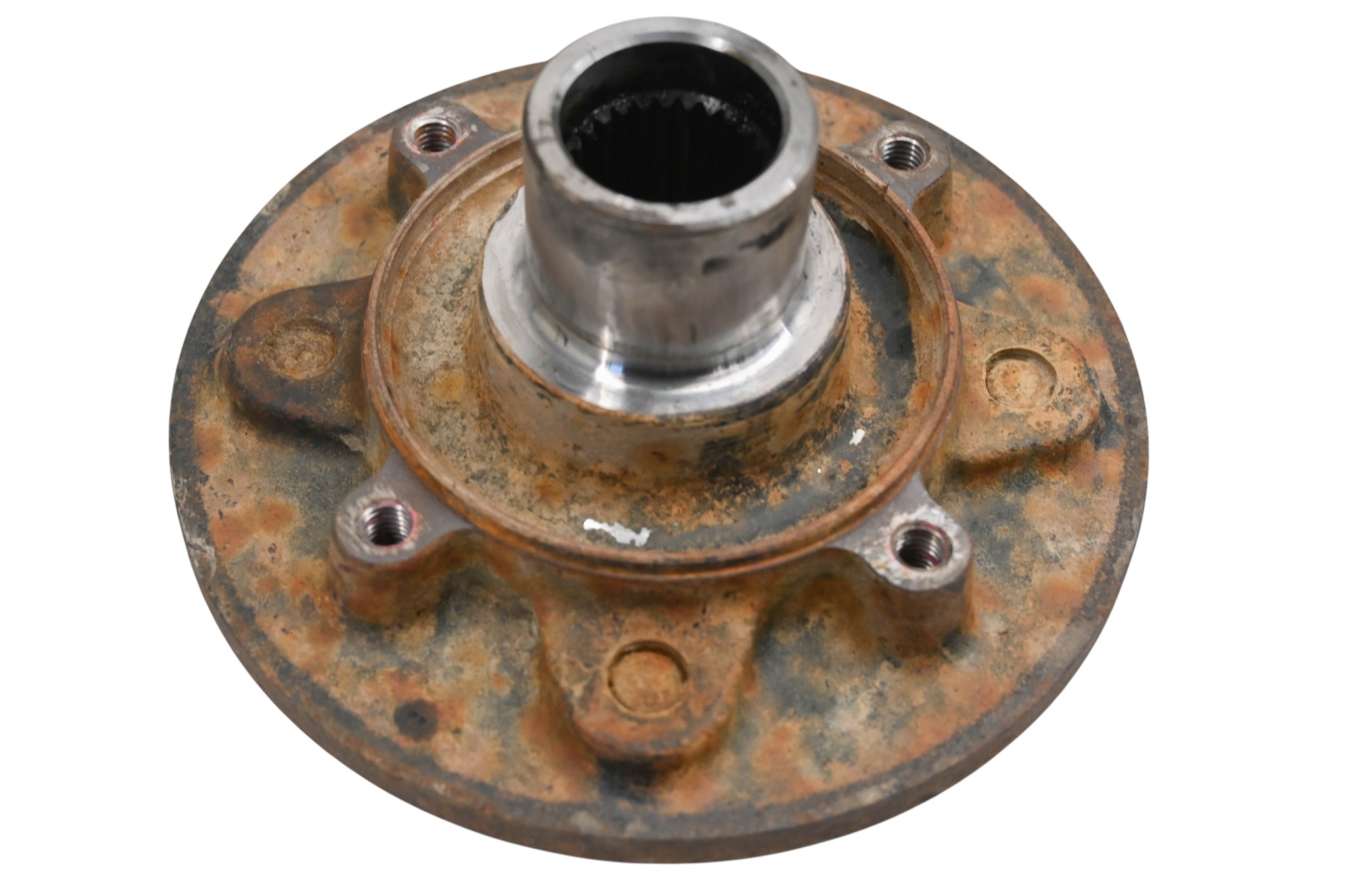 18 Kubota RTV-XG850 Front Or Rear Wheel Hub Left Or Right Sidekick 850