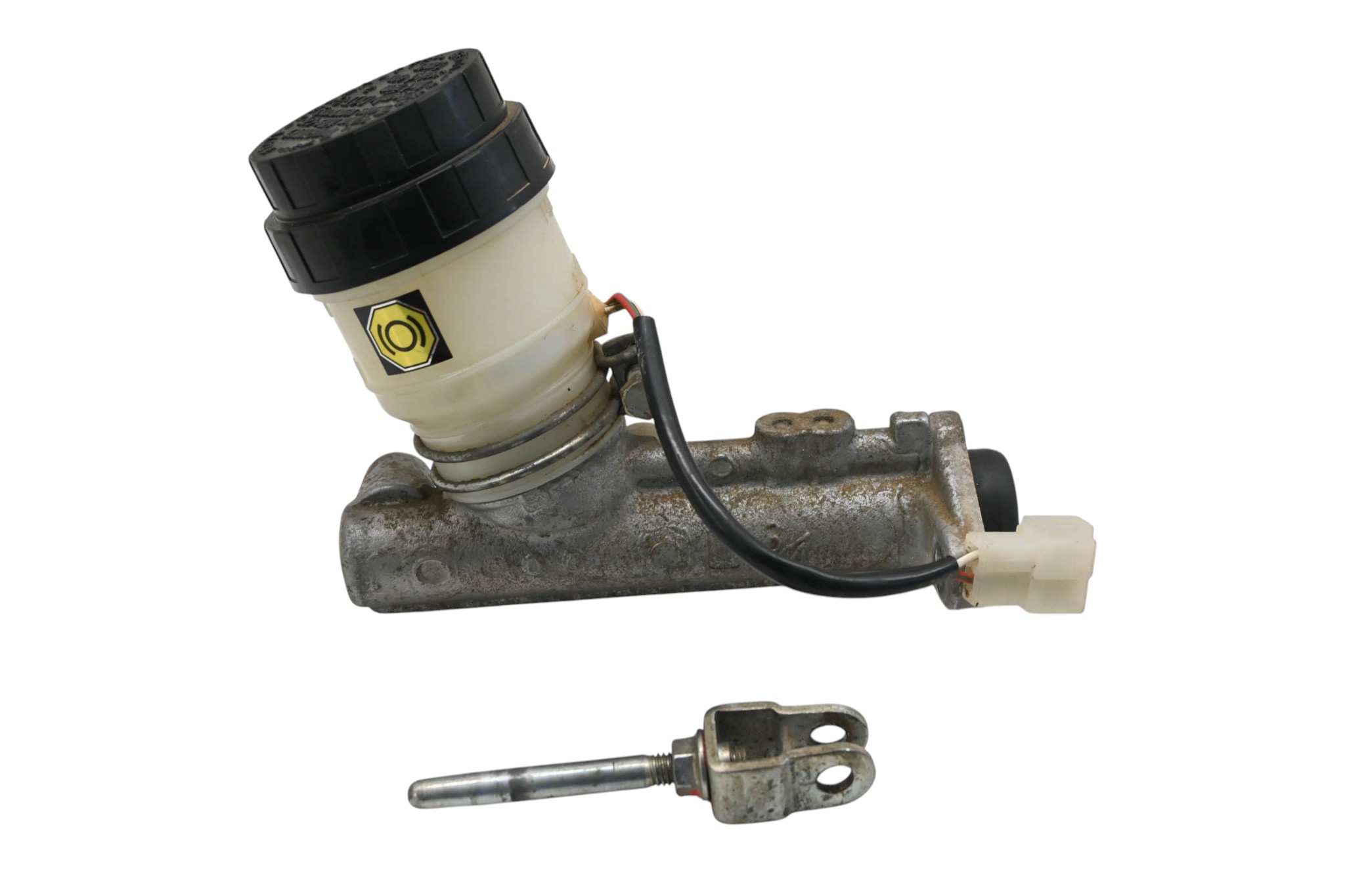 16 Kubota RTV500 Front Brake Master Cylinder