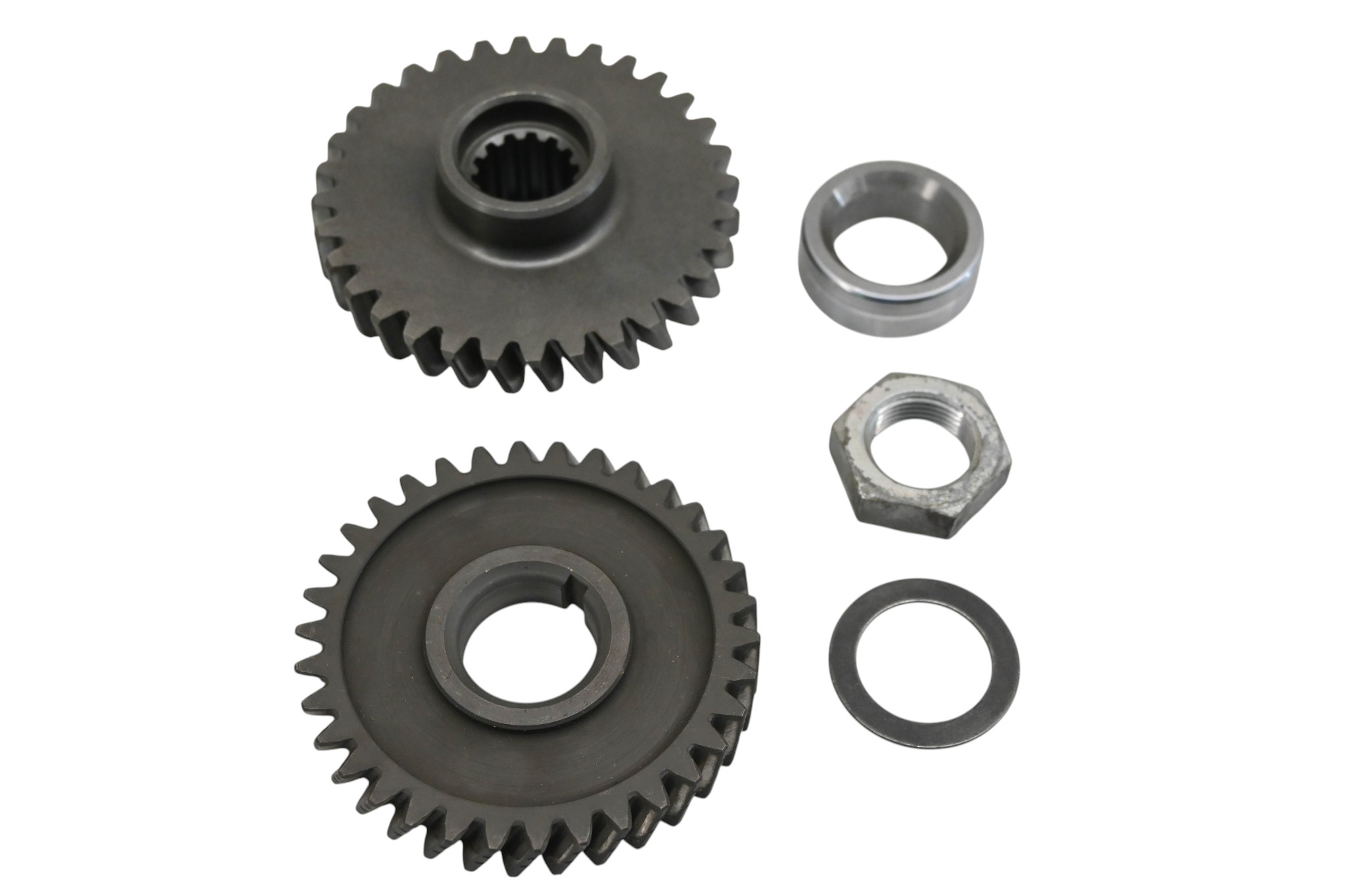 16 Kubota RTV500 Transmission Input Gears