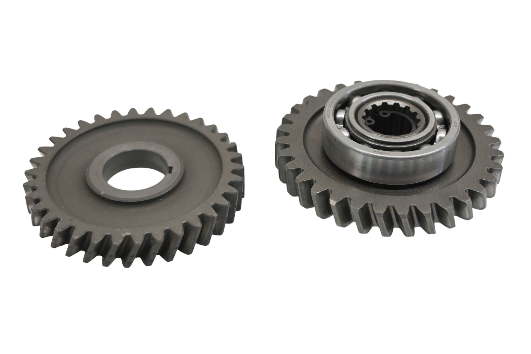 16 Kubota RTV500 Transmission Input Gears