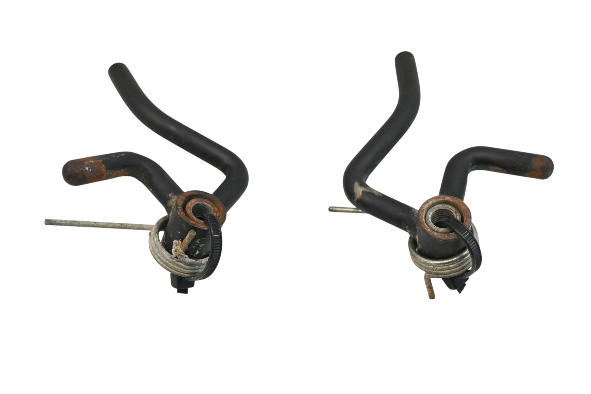 16 Kubota RTV500 Left & Right Tailgate Arms