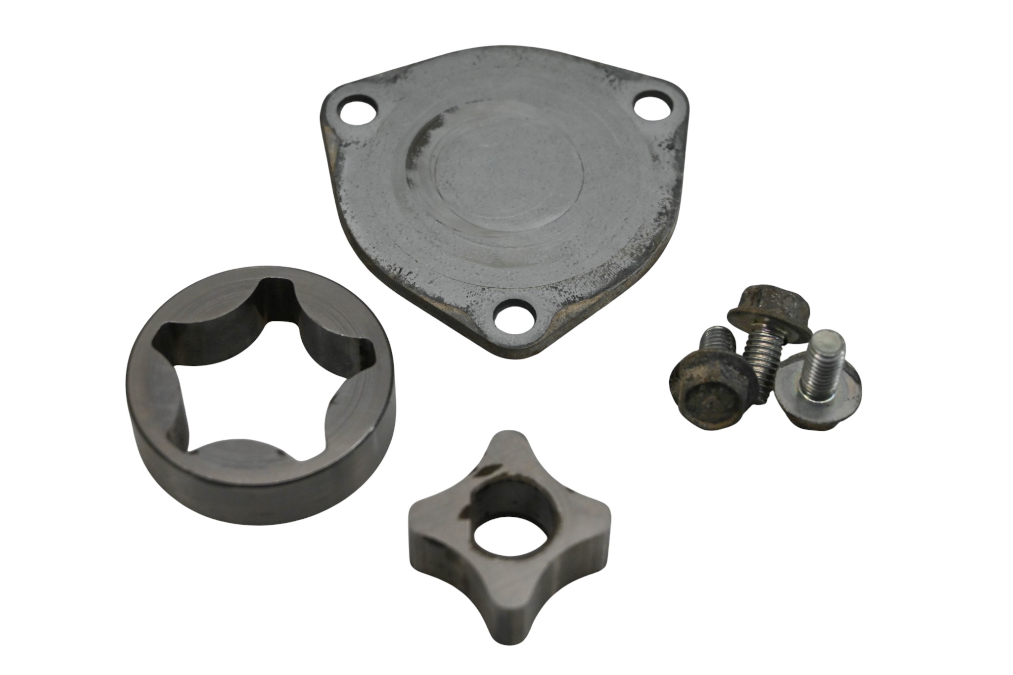 16 Kubota RTV500 Oil Pump
