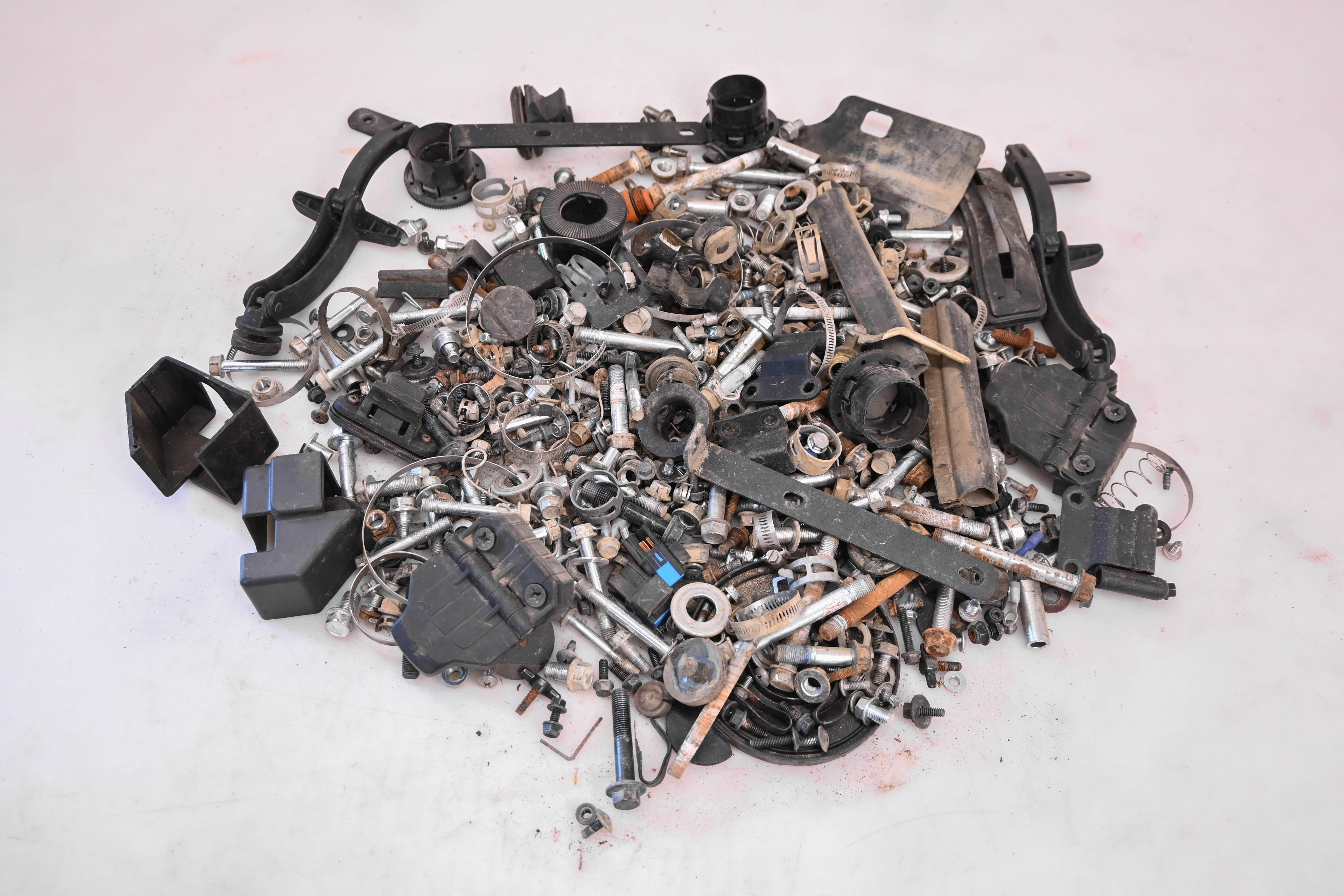 19 Kawasaki Mule Pro-DX EPS Hardware Set Nuts & Bolts KAF1000E