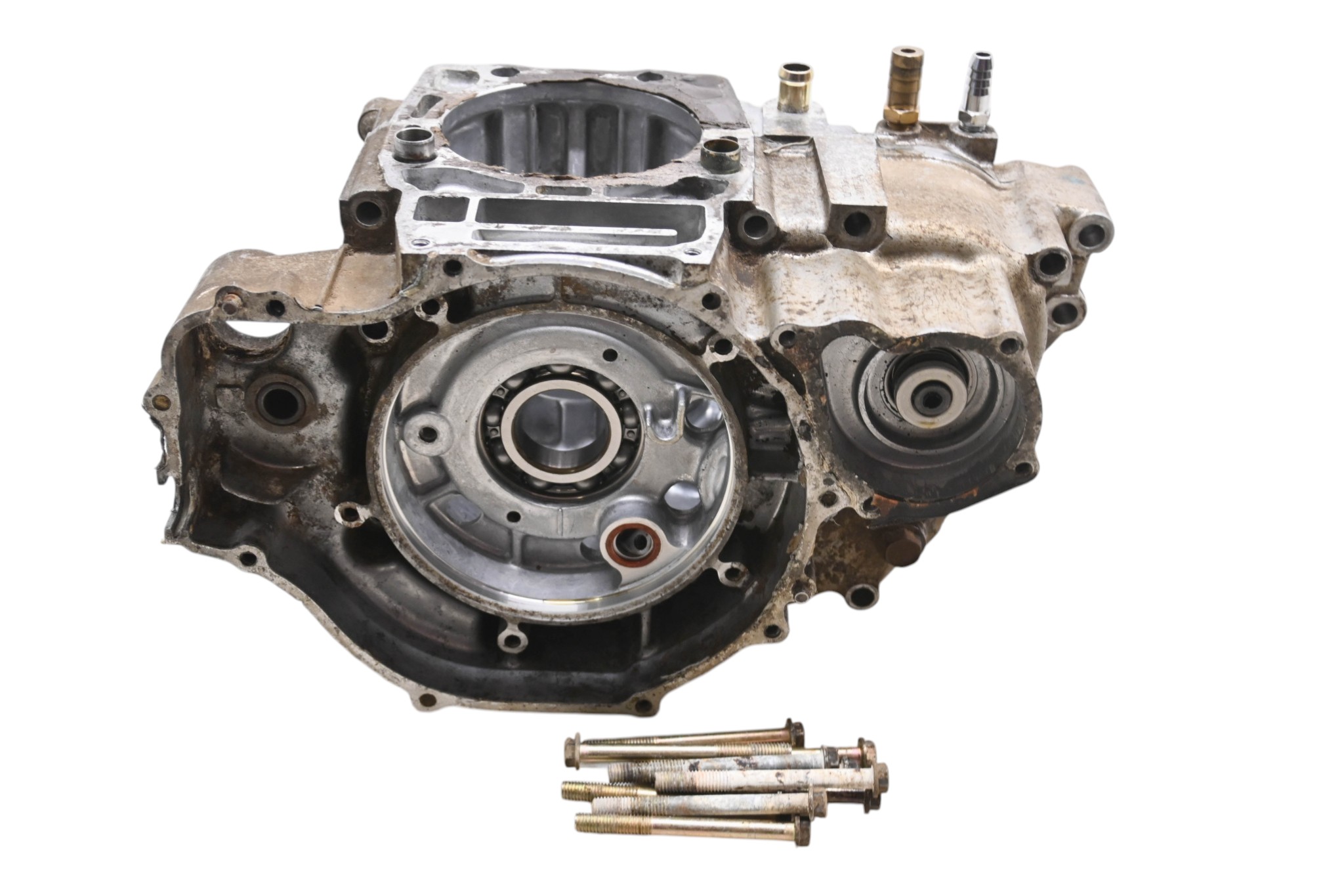 02 Polaris Sportsman 400 4x4 Crankcase Center Crank Case