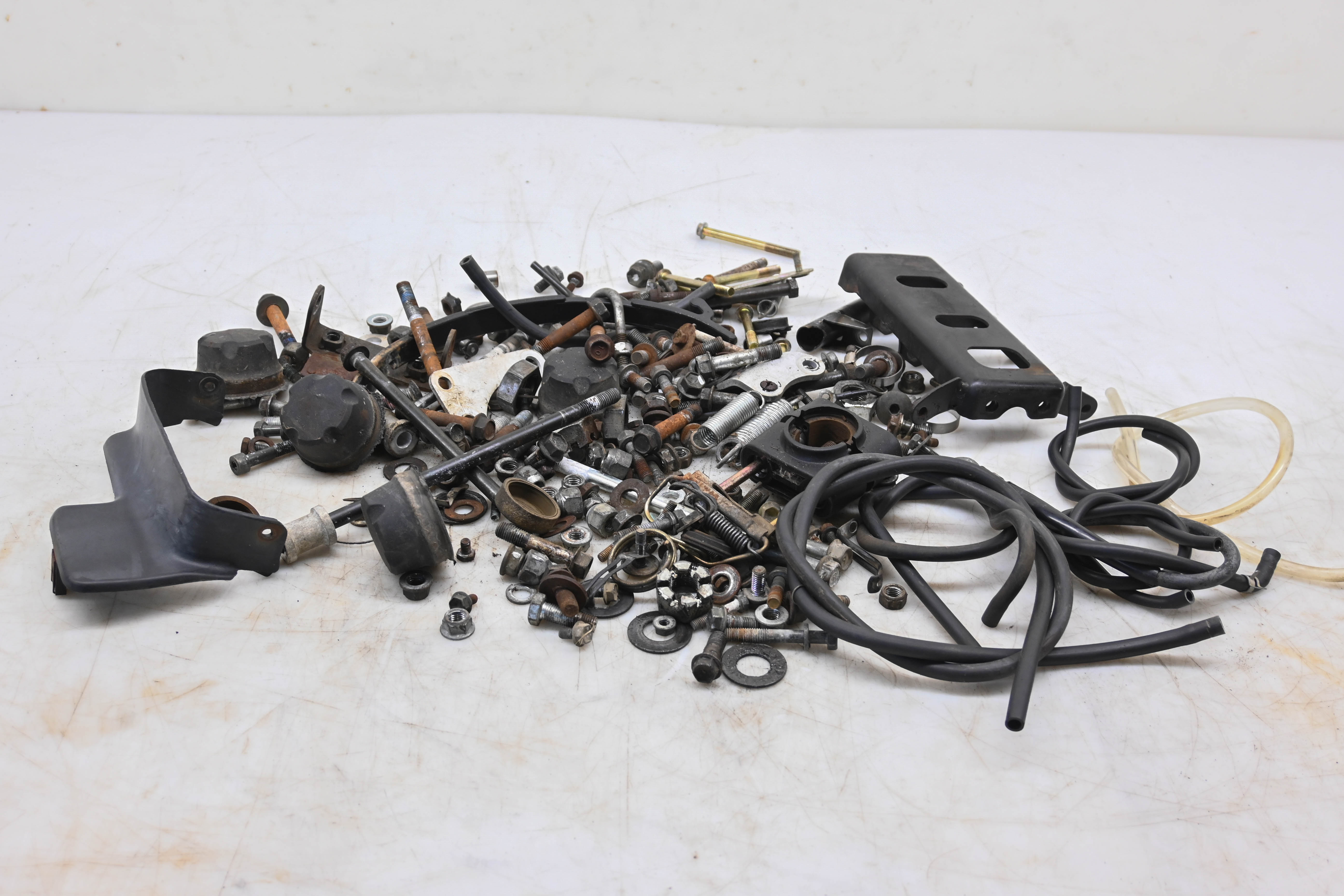 01 Suzuki Quadmaster 500 4x4 Hardware Set Nuts & Bolts LTA500F