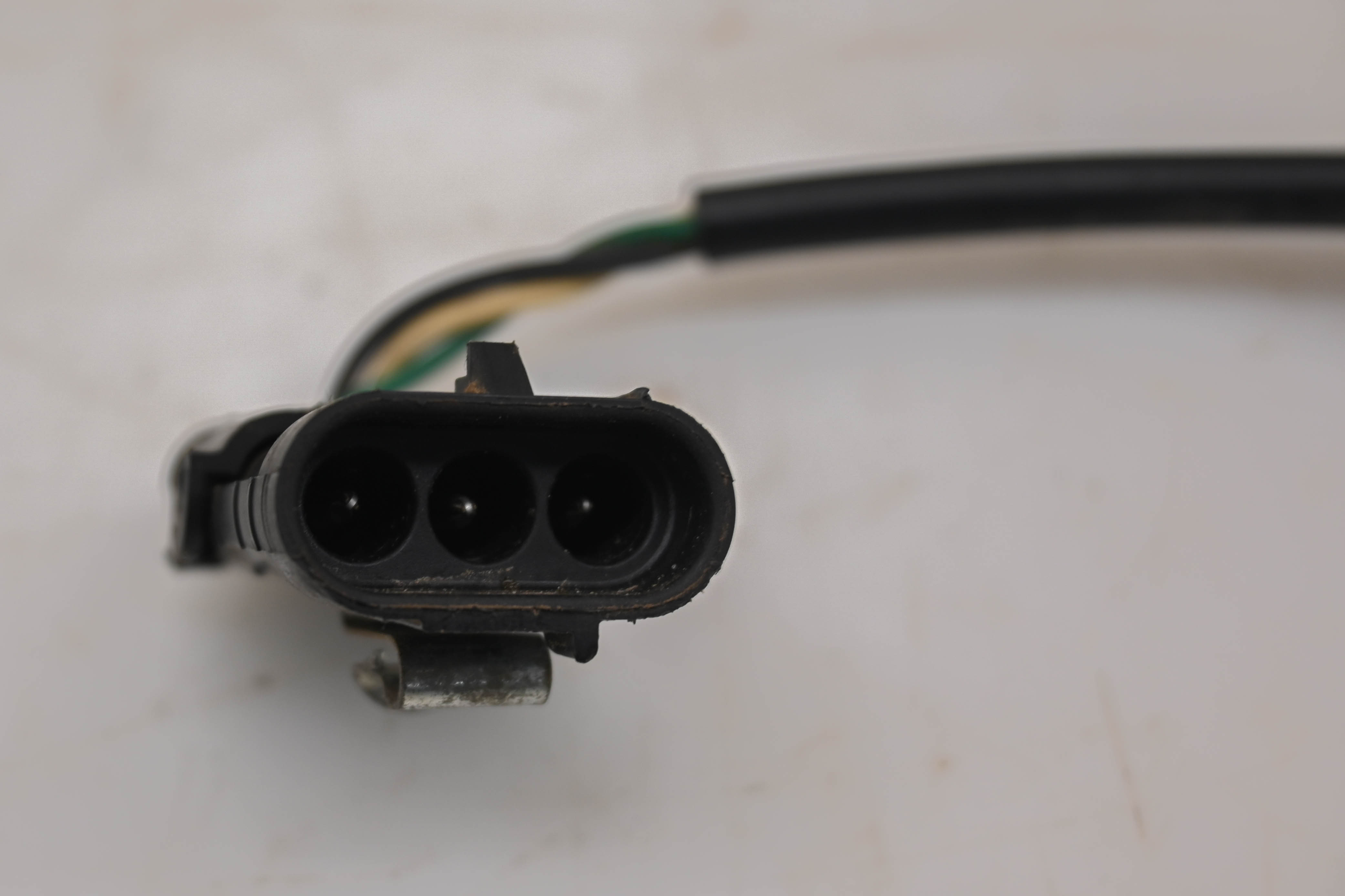 13 Can-Am Commander 1000 XT Winch Connector Assembly