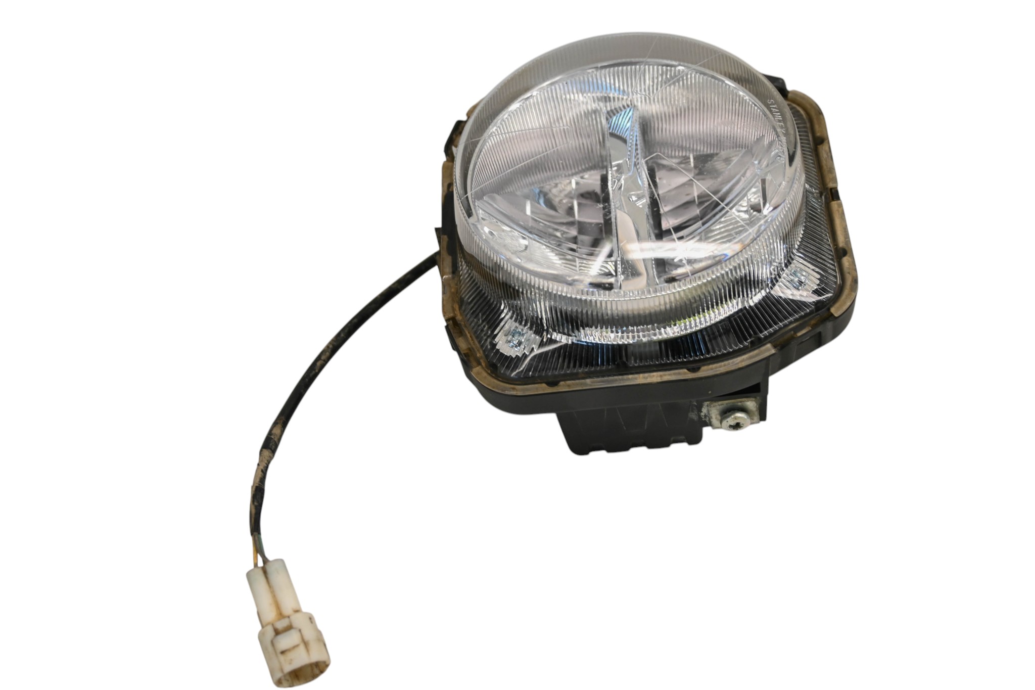 24 Yamaha YXZ1000R SS Headlight