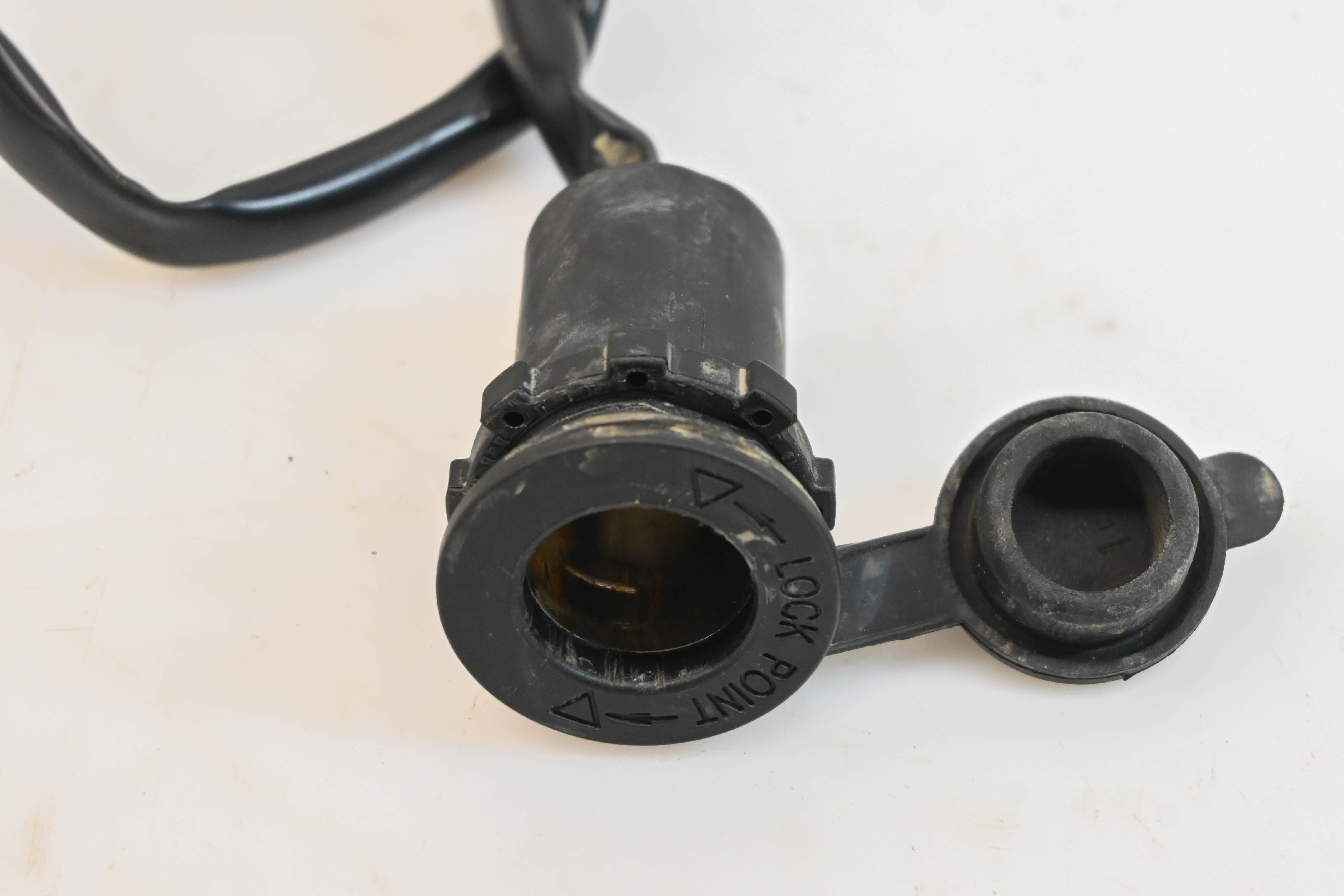 24 Yamaha YXZ1000R SS 12 Volt Accessory Outlet 12V