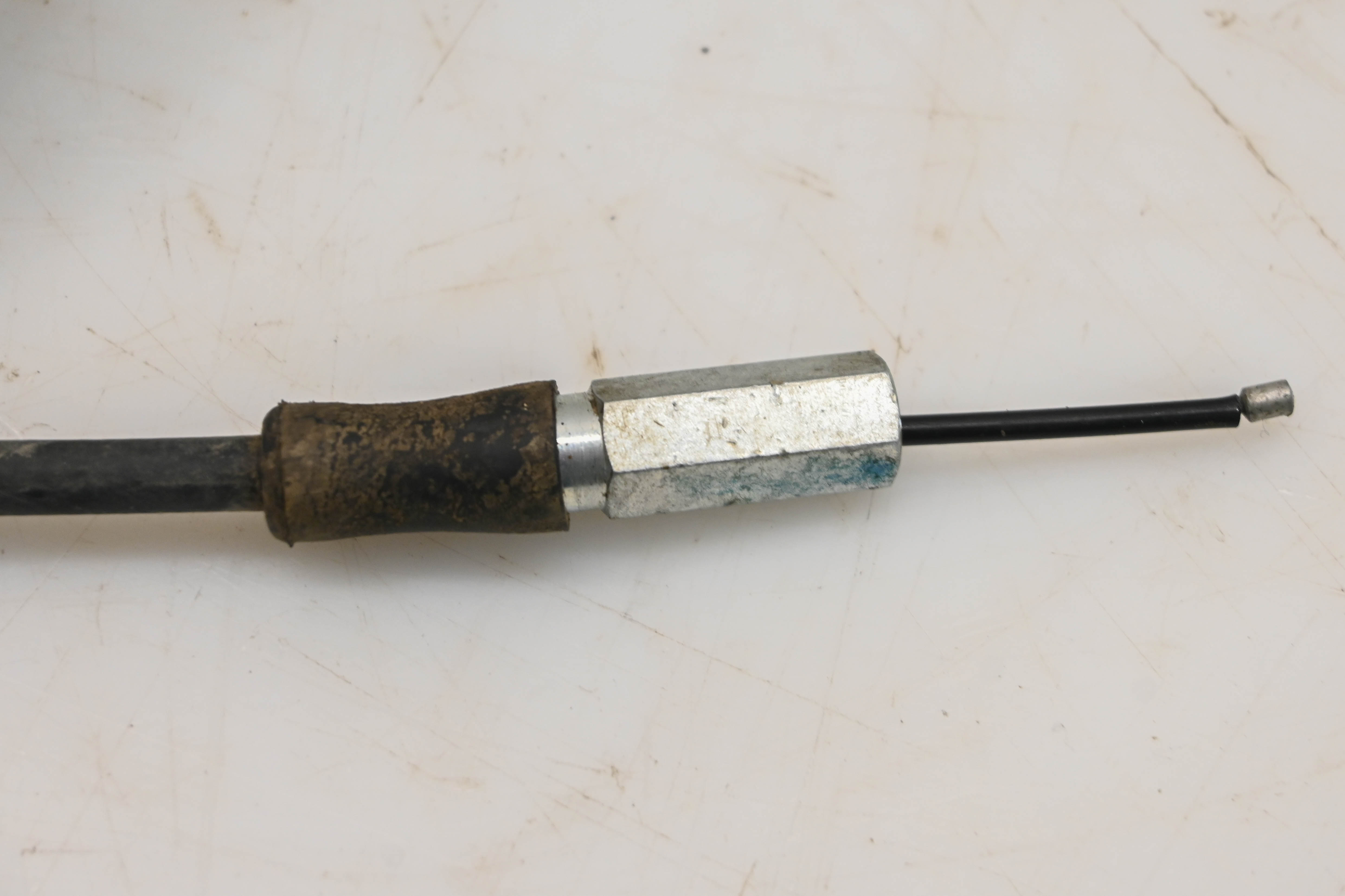 24 Yamaha YXZ1000R SS Throttle Cable