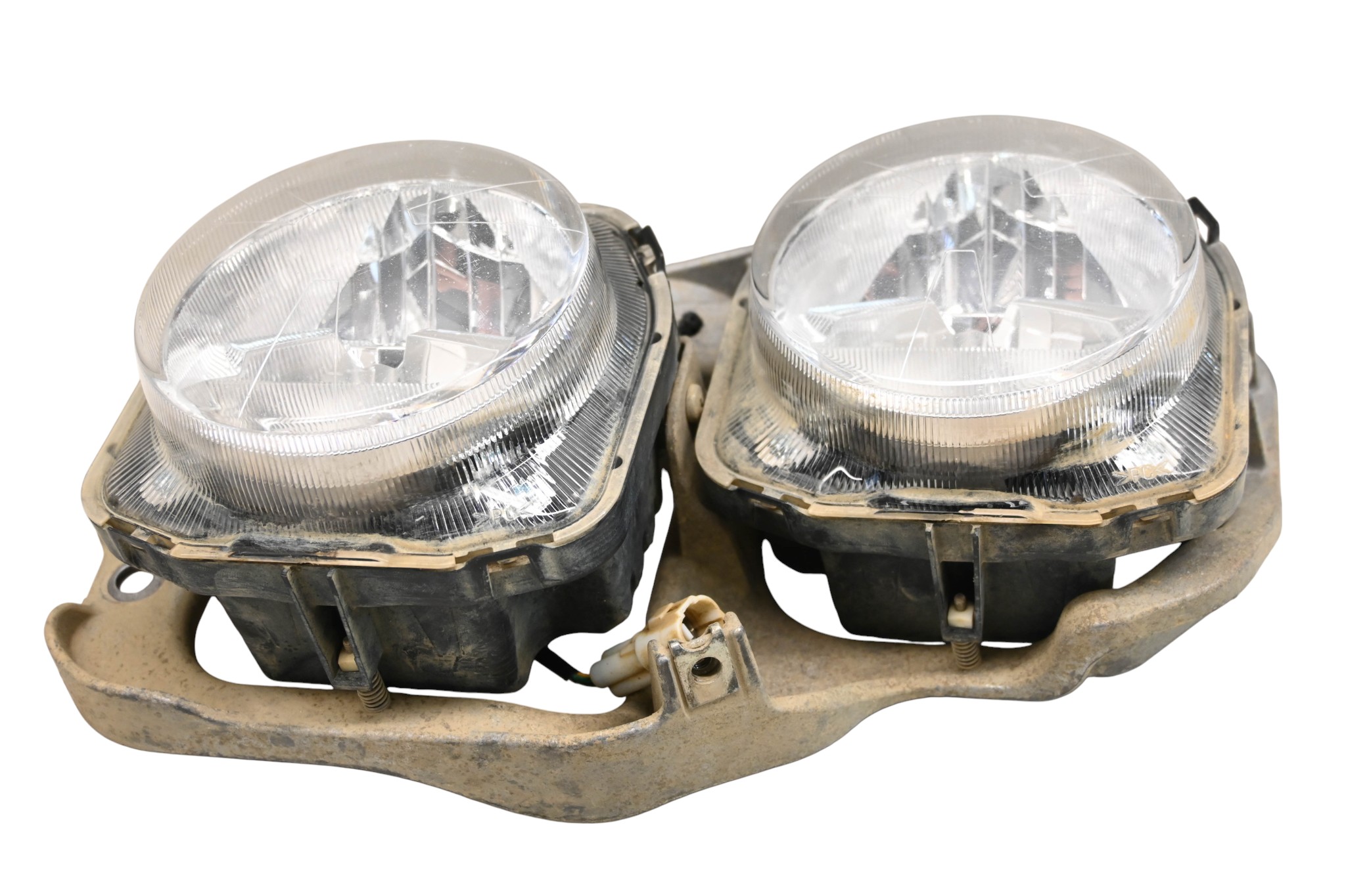 16 Yamaha YXZ1000R Front Left Headlight Assembly