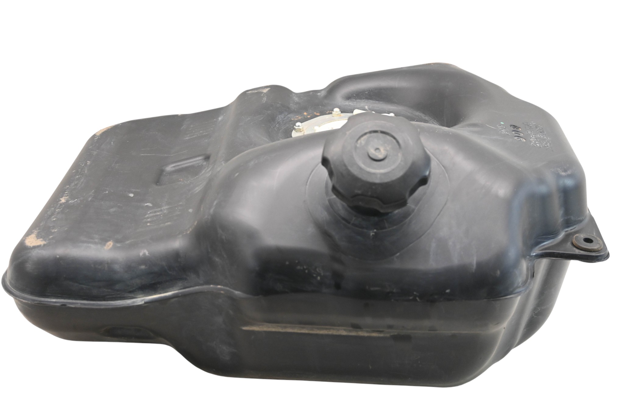16 Yamaha YXZ1000R Gas Tank & Fuel Pump