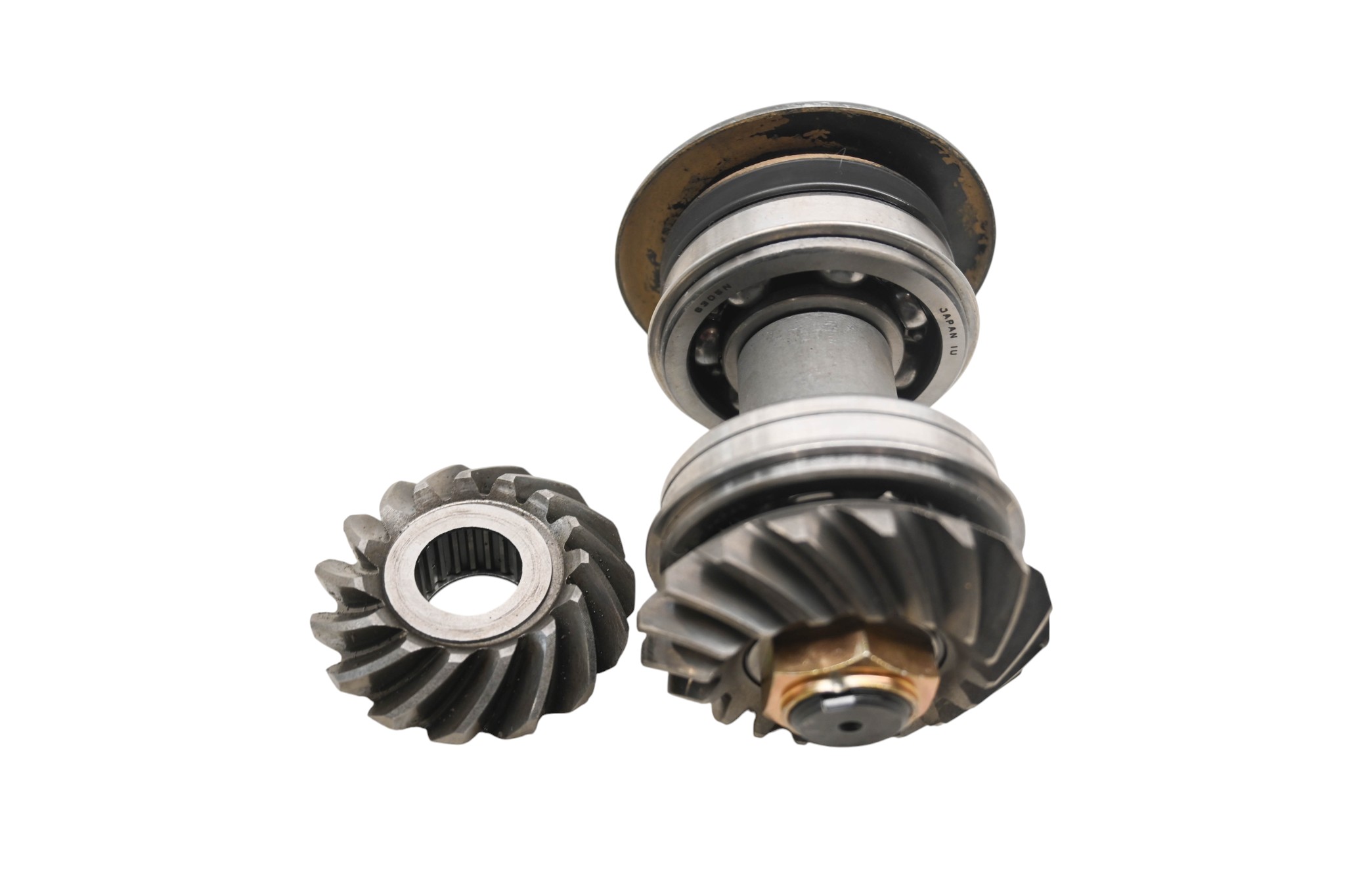 08 Suzuki LTZ250 Transmission Bevel Gears Output Shaft Quadsport 250 2x4