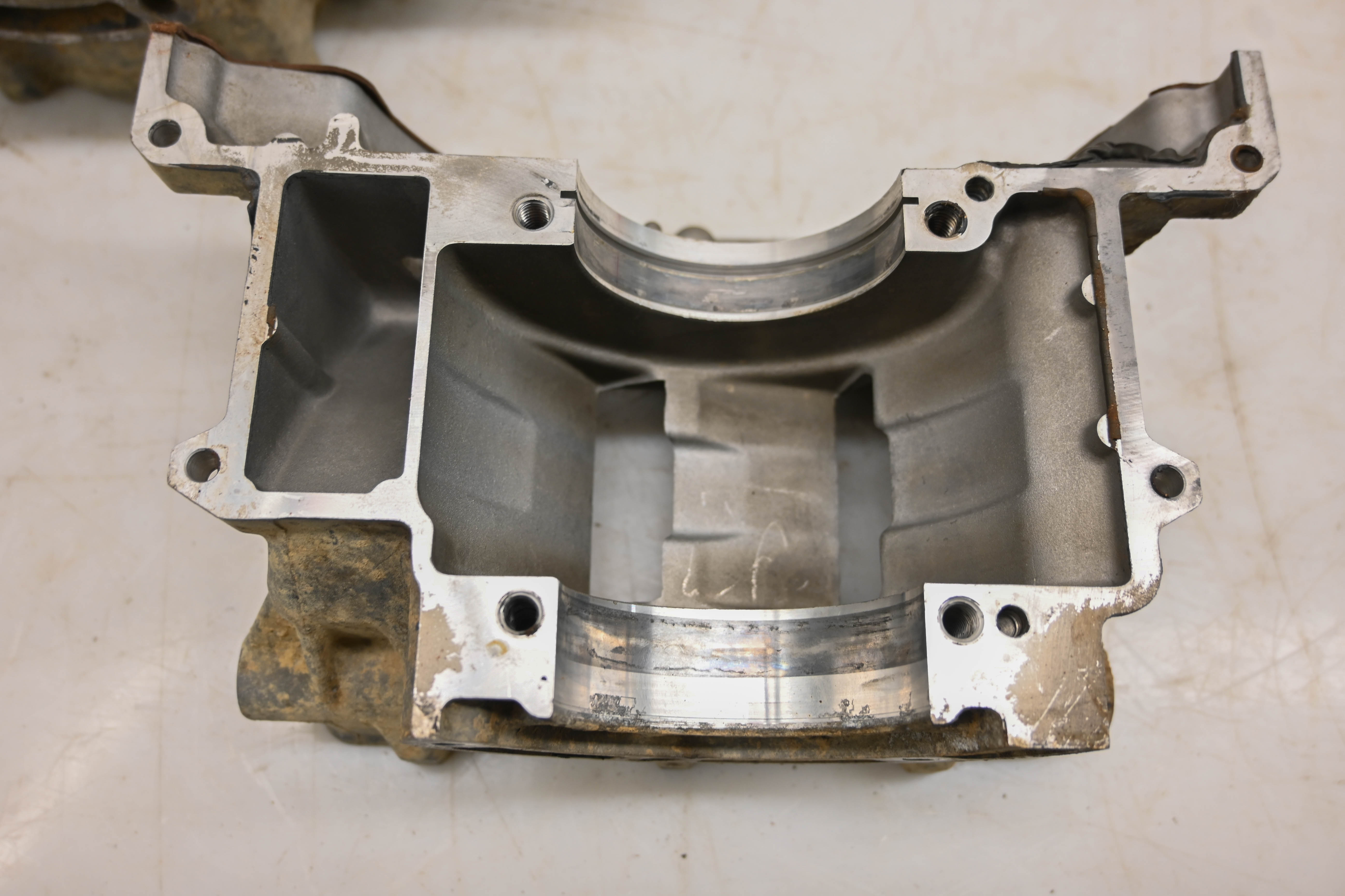 16 Polaris Ranger ETX Crankcase Center Crank Case