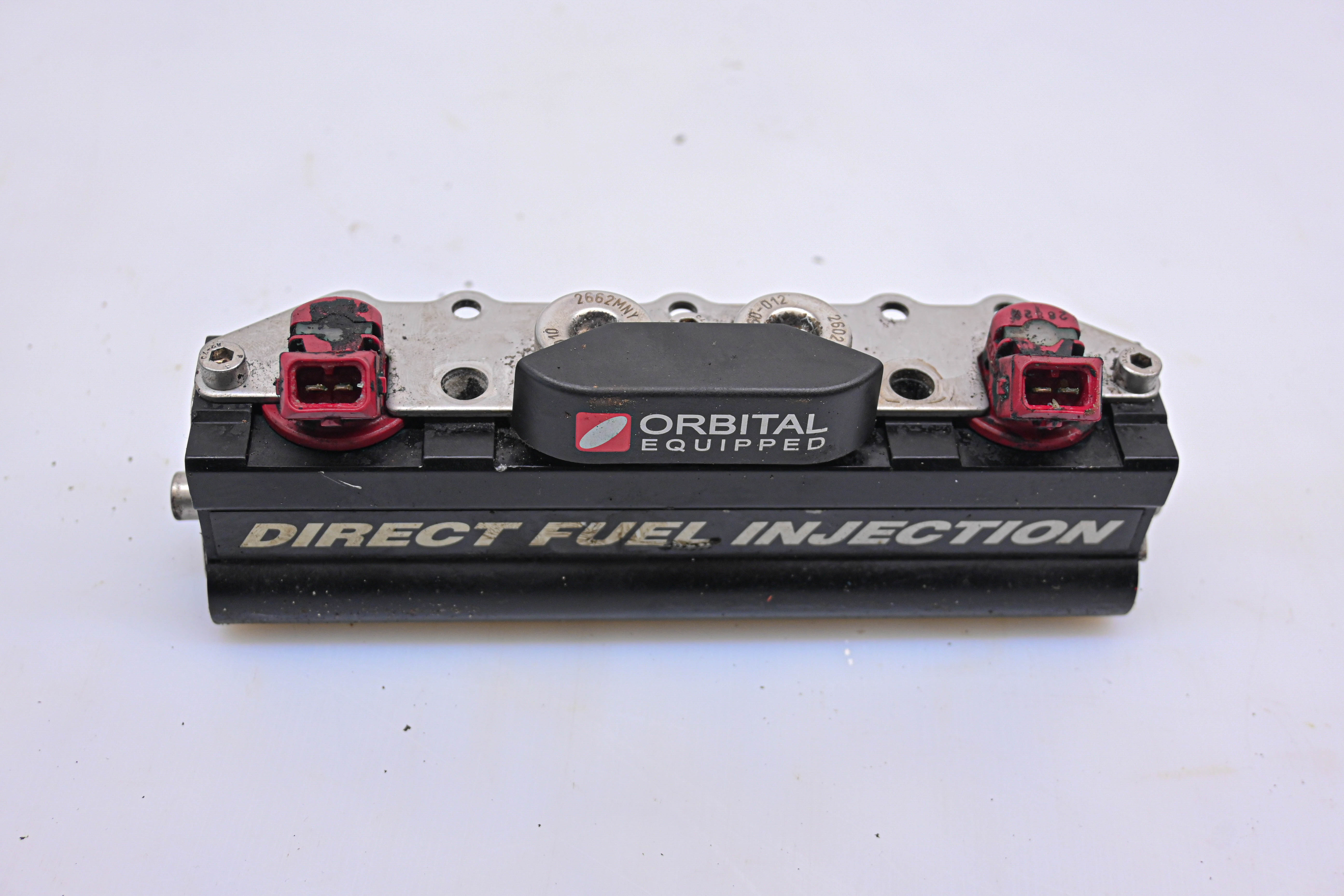 03 Sea-Doo GTX DI Fuel Rail & Injectors