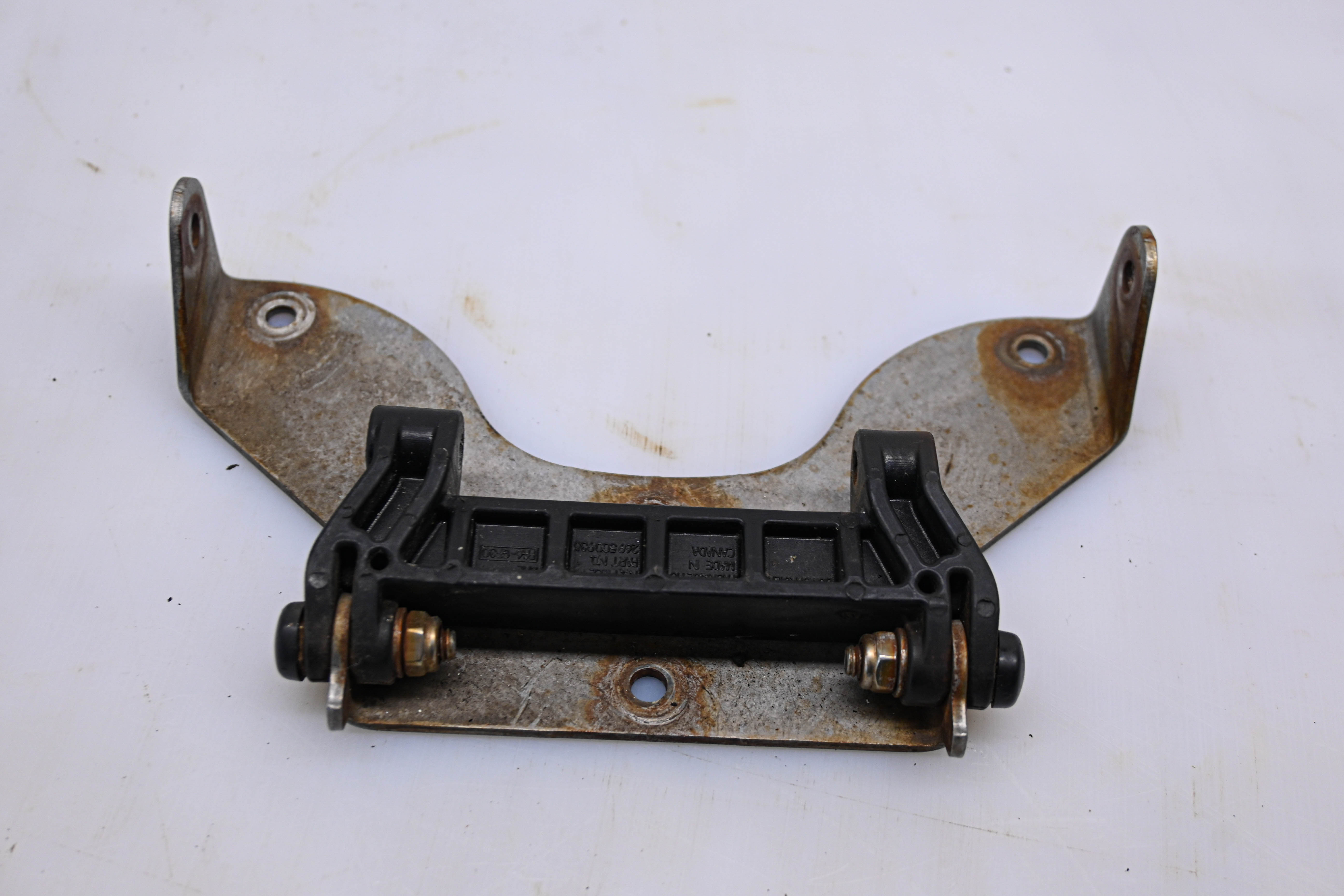 05 Sea-Doo GTX 4TEC Tool Storage Box Latch