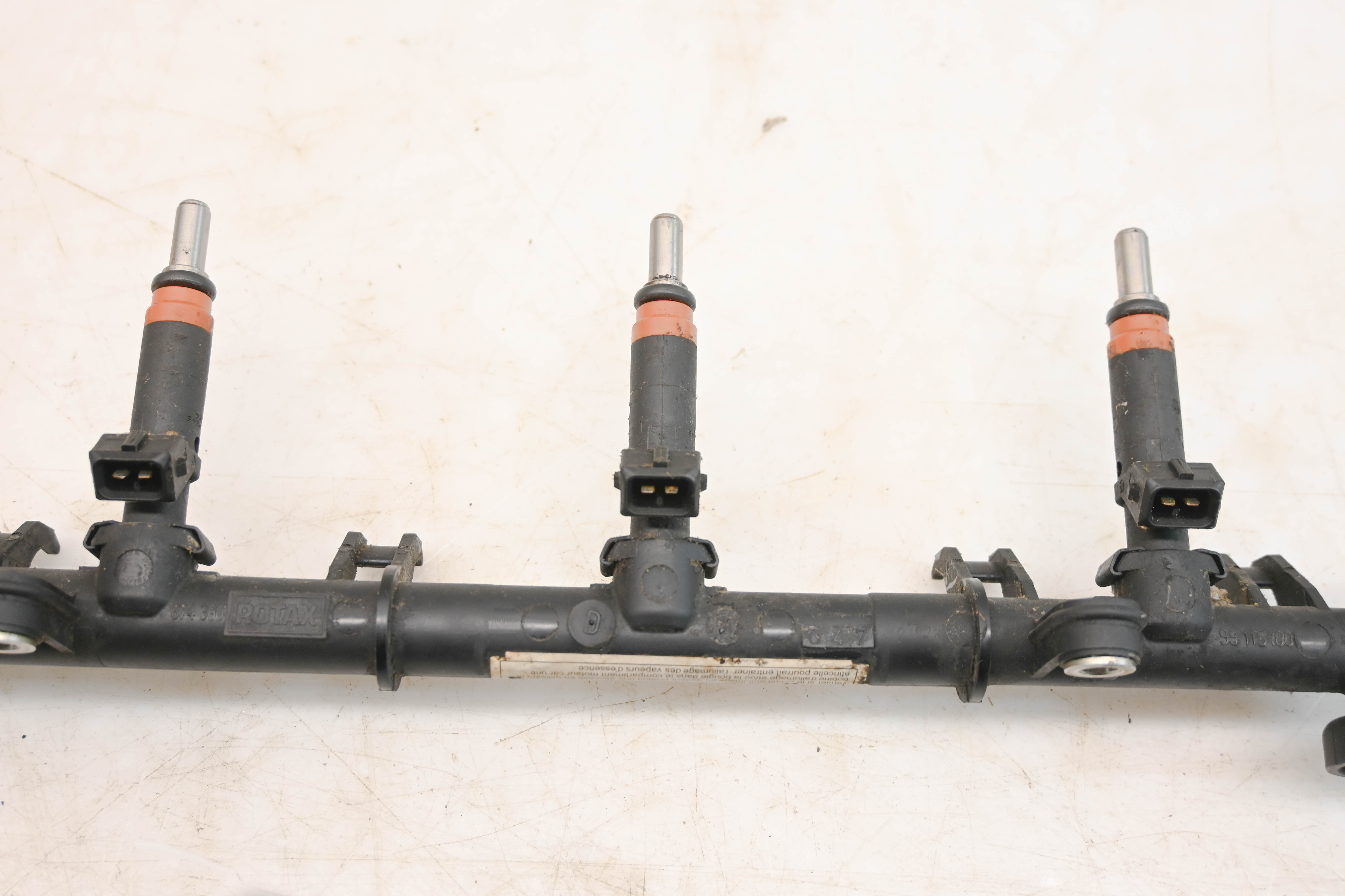 05 Sea-Doo GTX 4-Tec Fuel Injectors & Rail