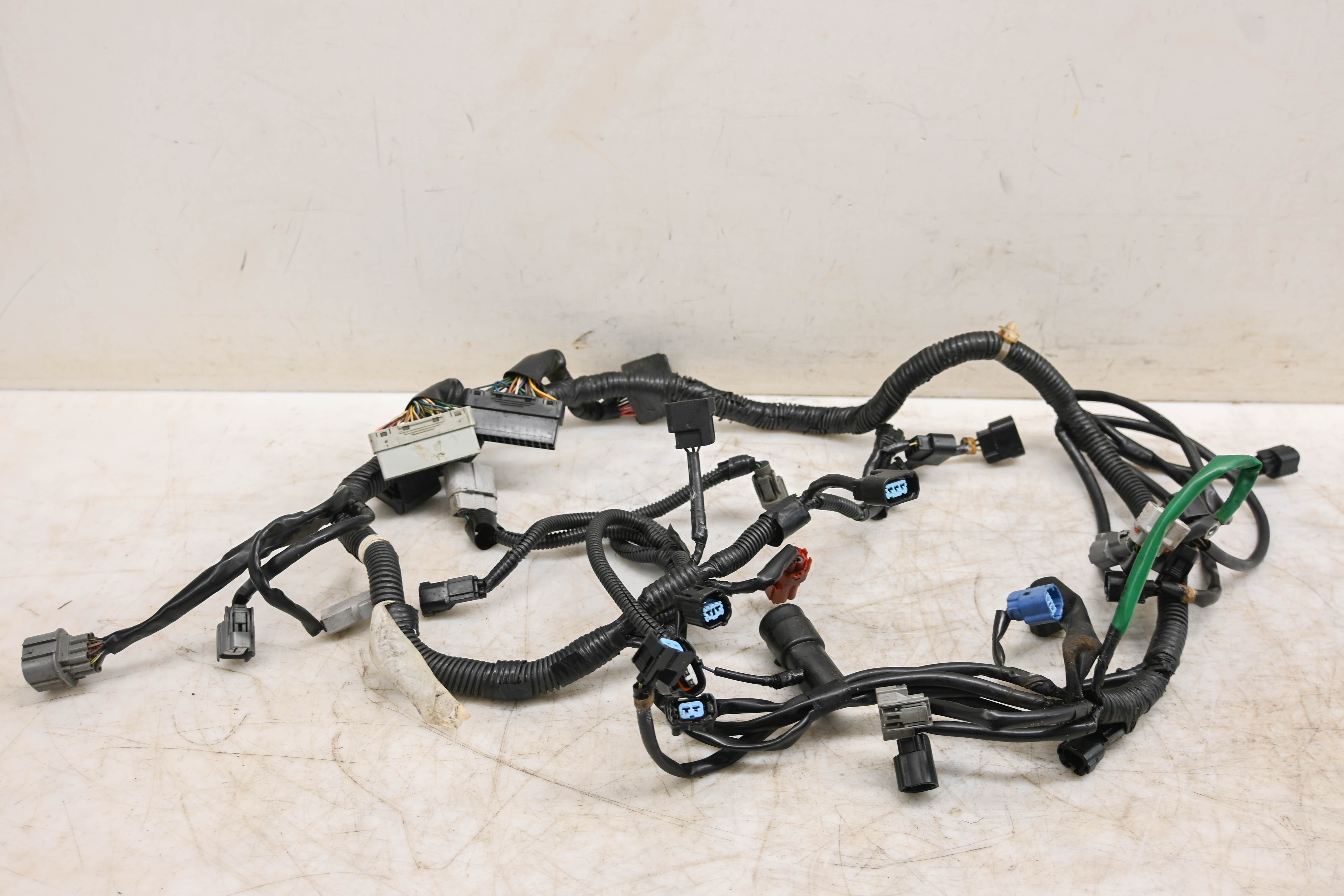 04 Honda Aquatrax R-12X Engine Wire Harness Electrical Wiring ARX1200