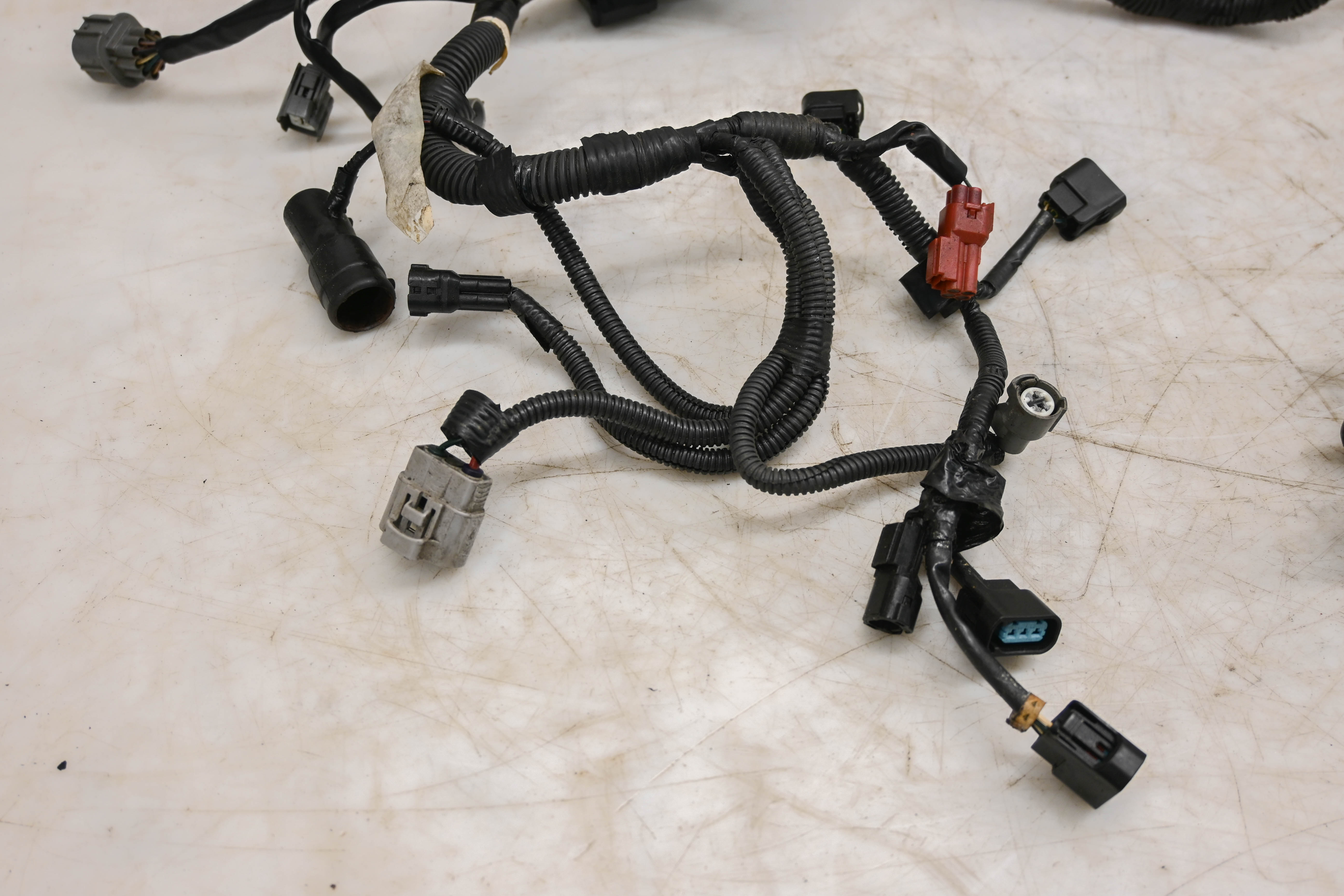 04 Honda Aquatrax R-12X Engine Wire Harness Electrical Wiring ARX1200