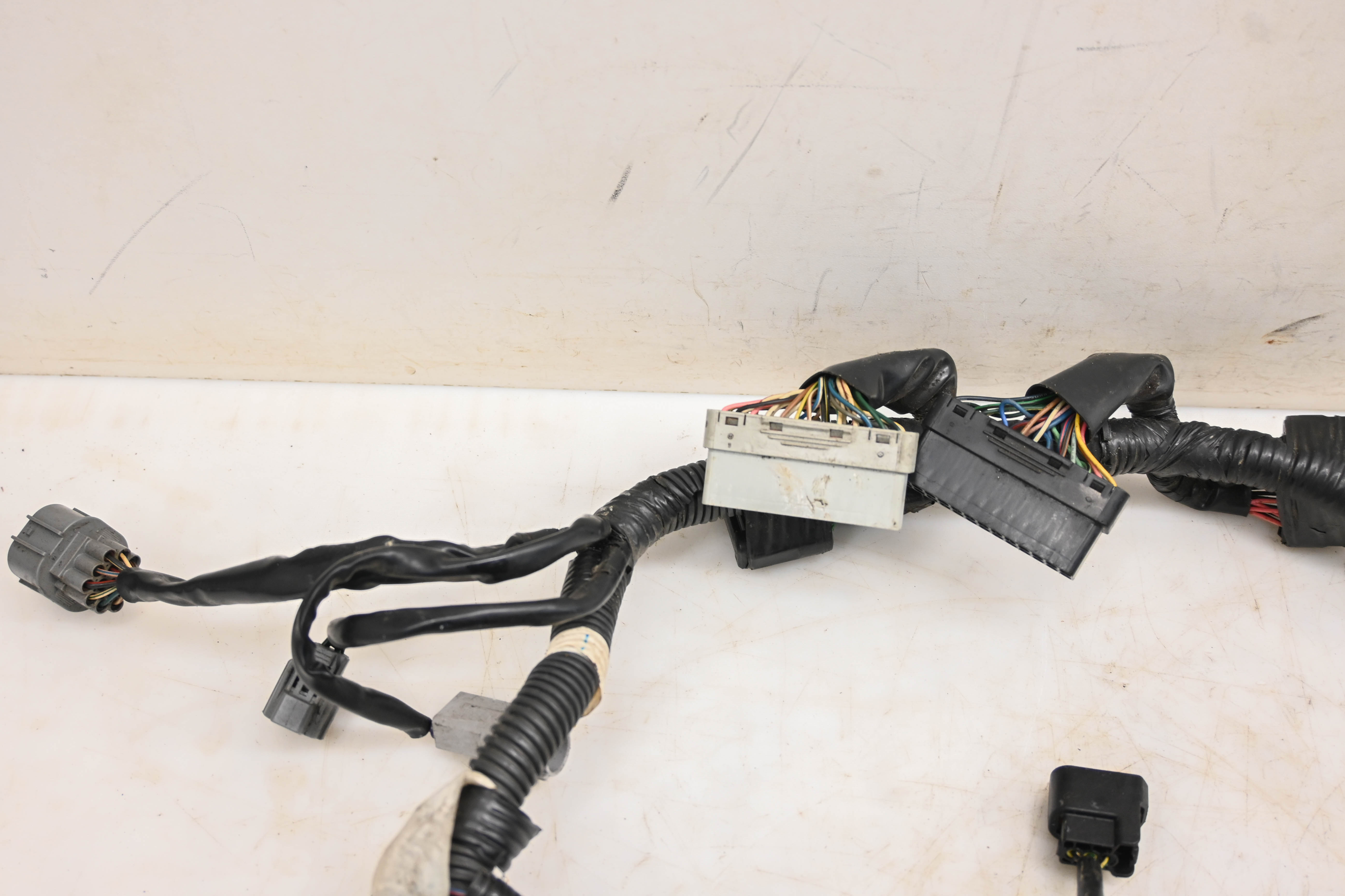 04 Honda Aquatrax R-12X Engine Wire Harness Electrical Wiring ARX1200