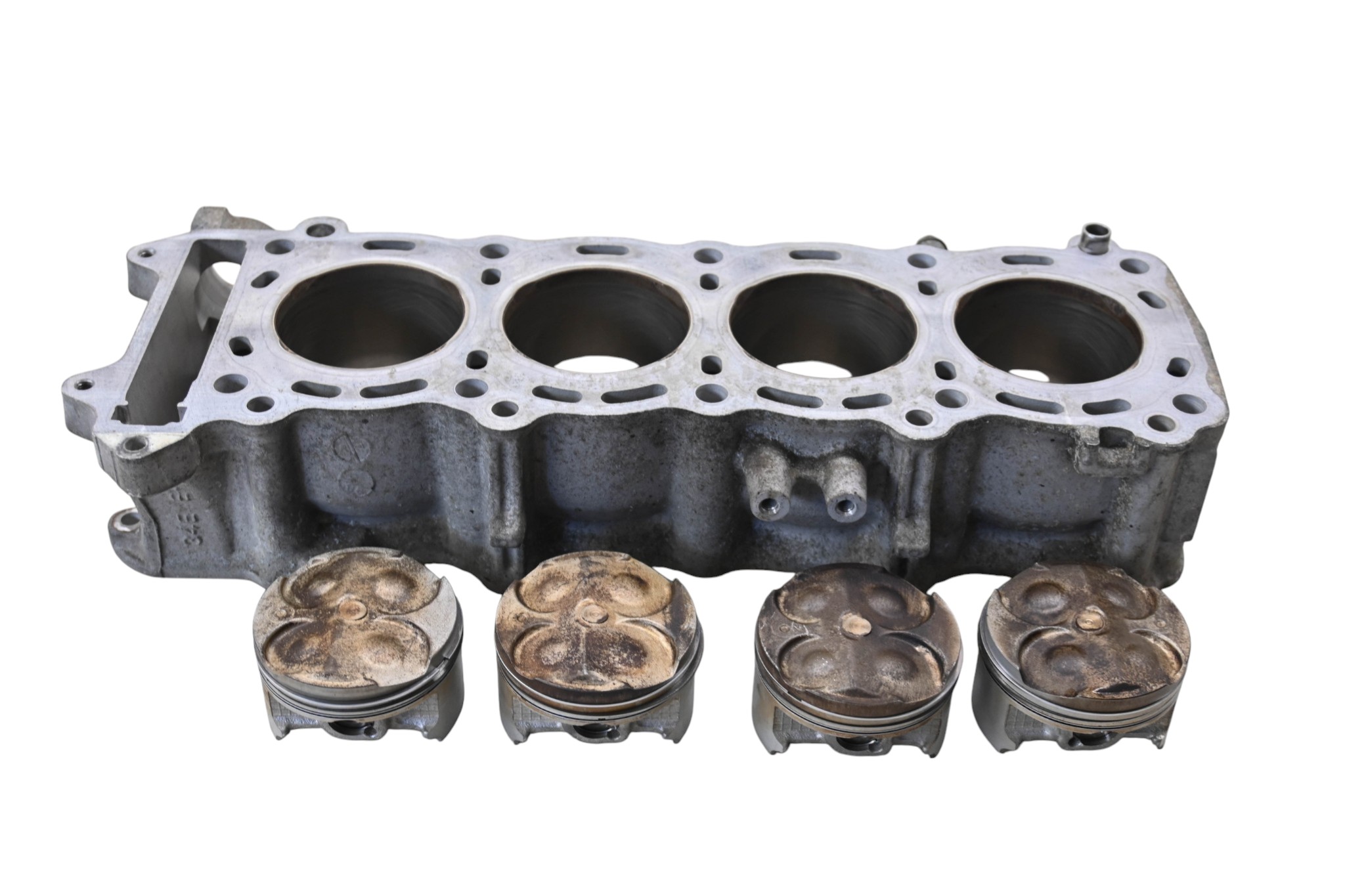 99 Suzuki GSX-R600 SRAD Cylinder & Pistons