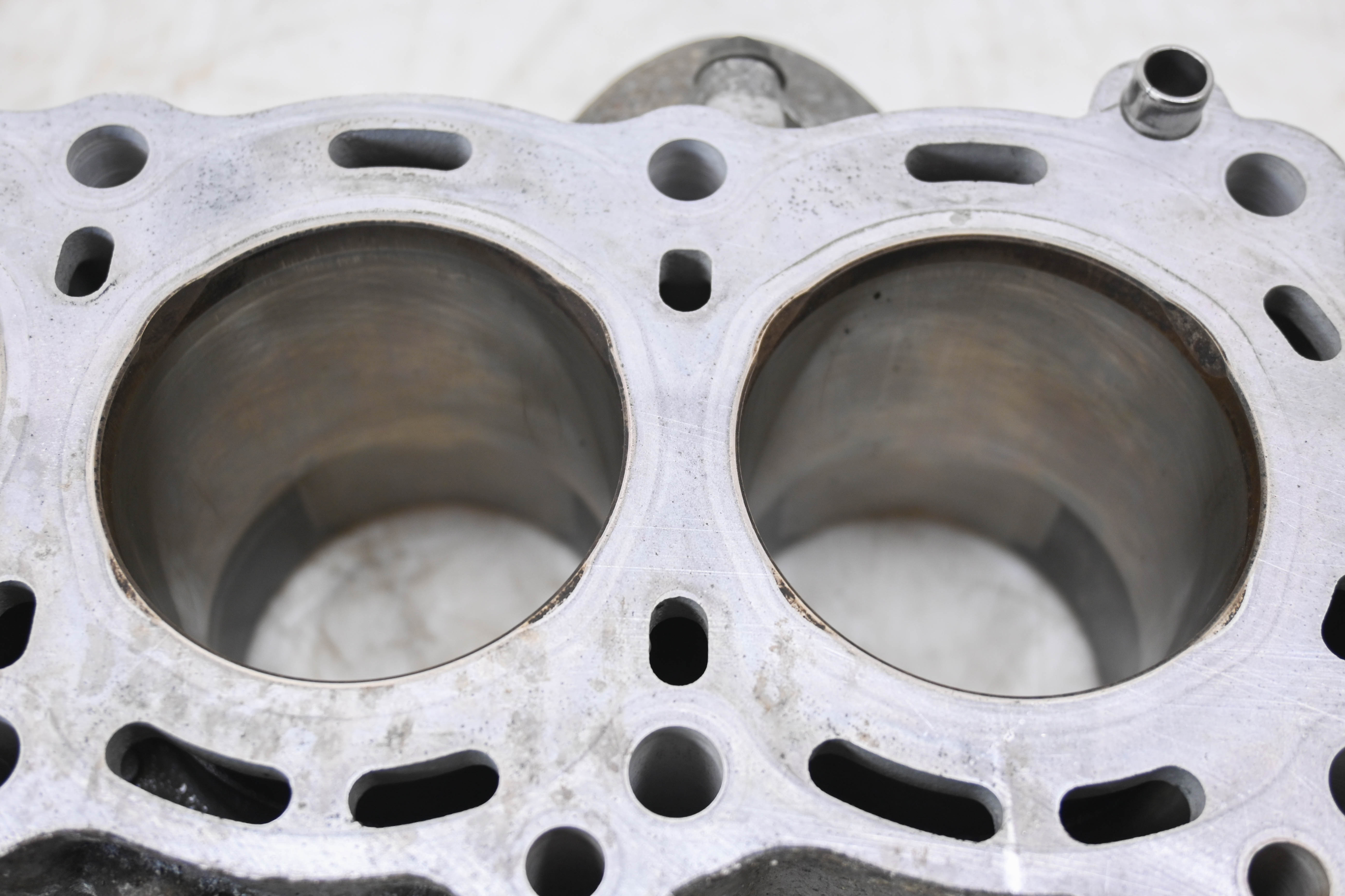99 Suzuki GSX-R600 SRAD Cylinder & Pistons