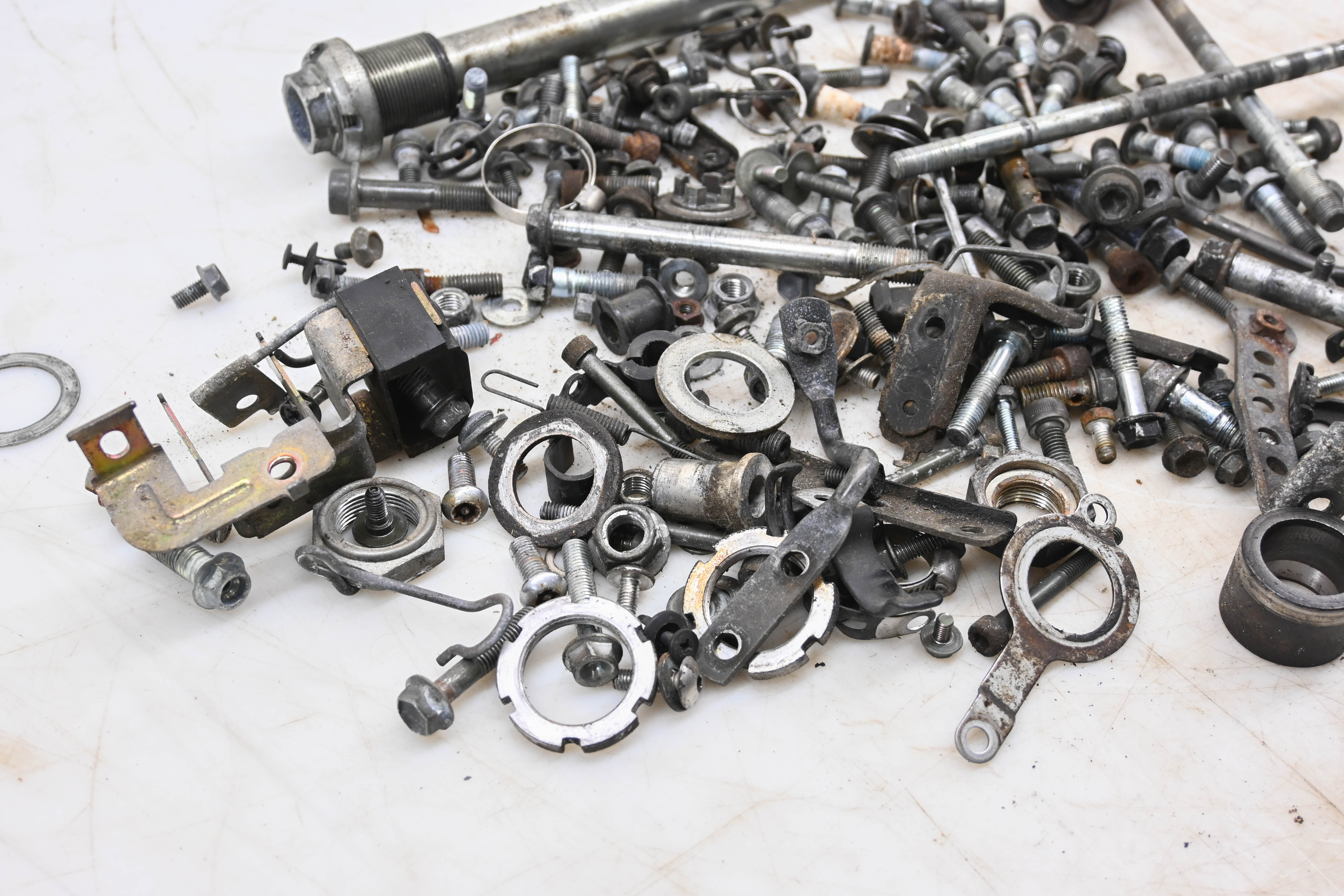 98 Suzuki GSX-R750 Hardware Set Nuts & Bolts